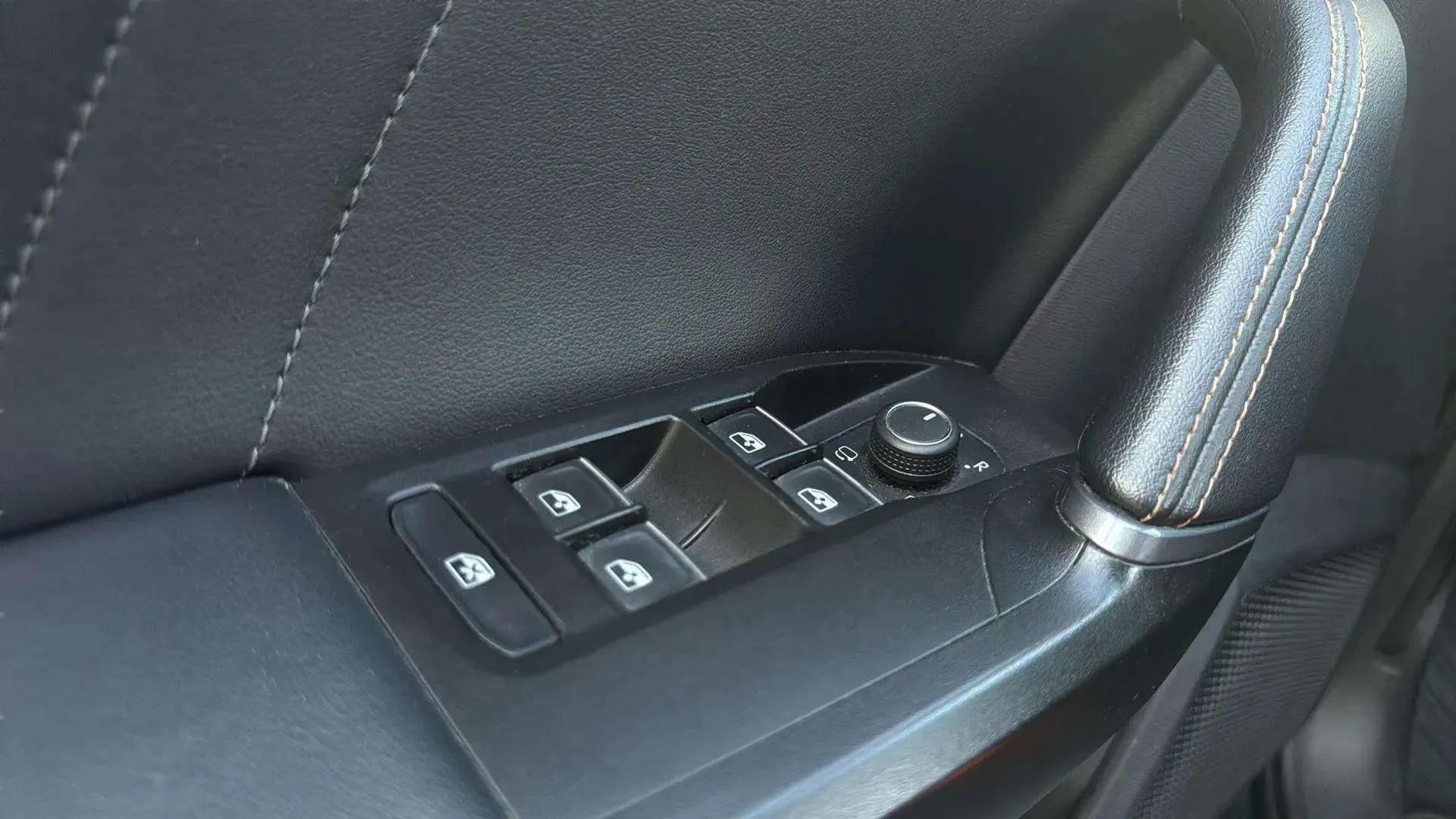 Cupra Formentor 1.5 TSI DSG - foto 14