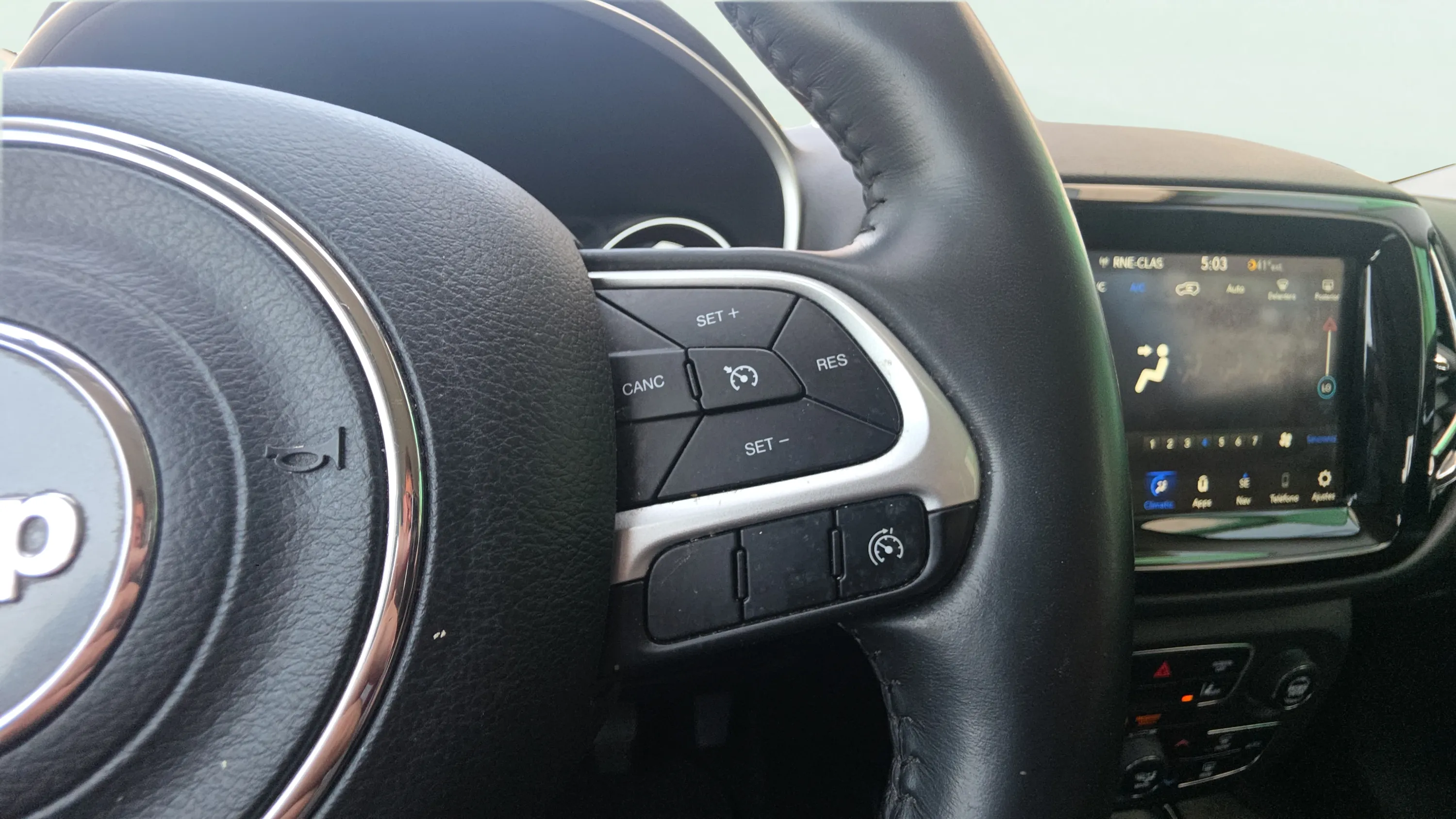 Jeep Compass 1.4 Mair Night Eagle 4x2 - foto 21