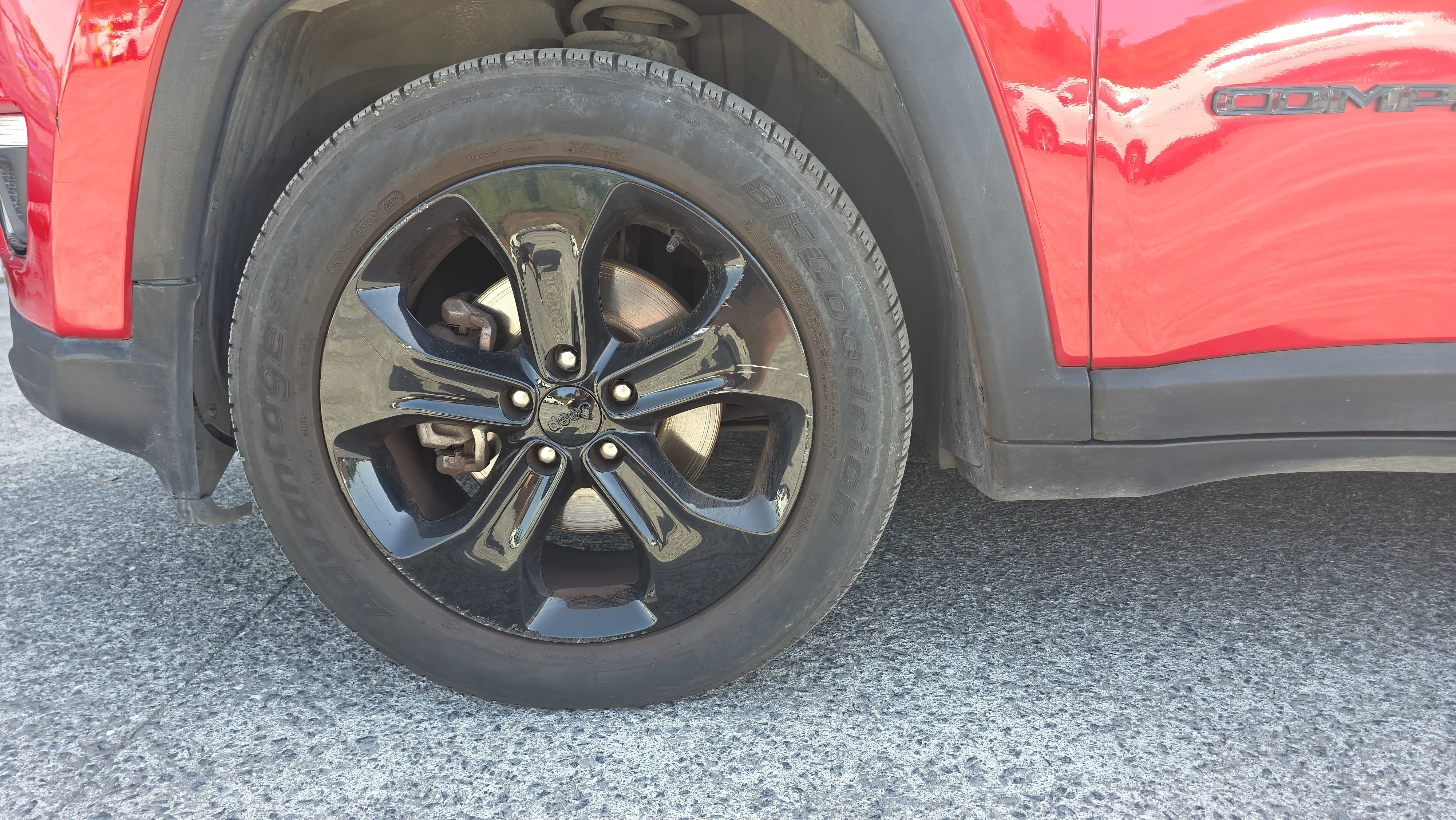 Jeep Compass 1.4 Mair Night Eagle 4x2 - foto 28