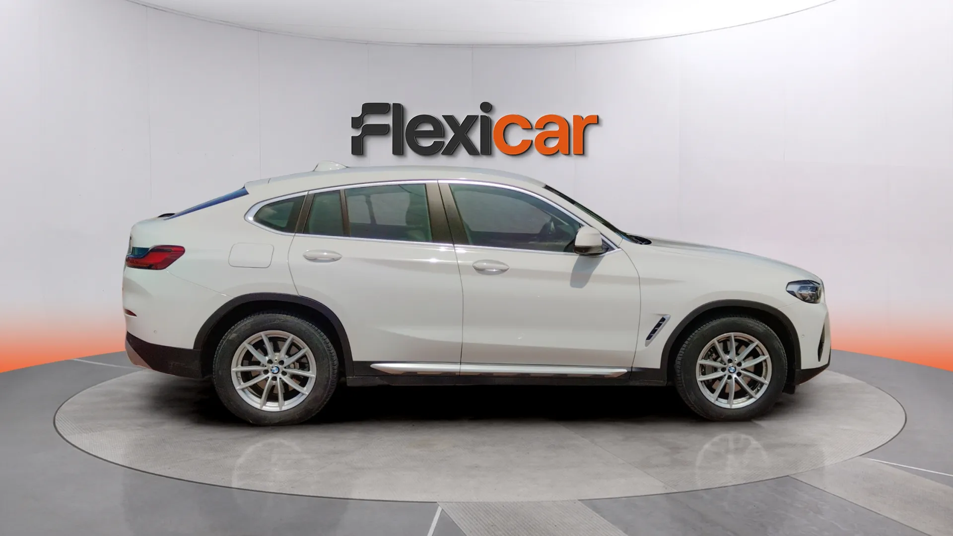 BMW X4 xDrive30d xLine - foto 8
