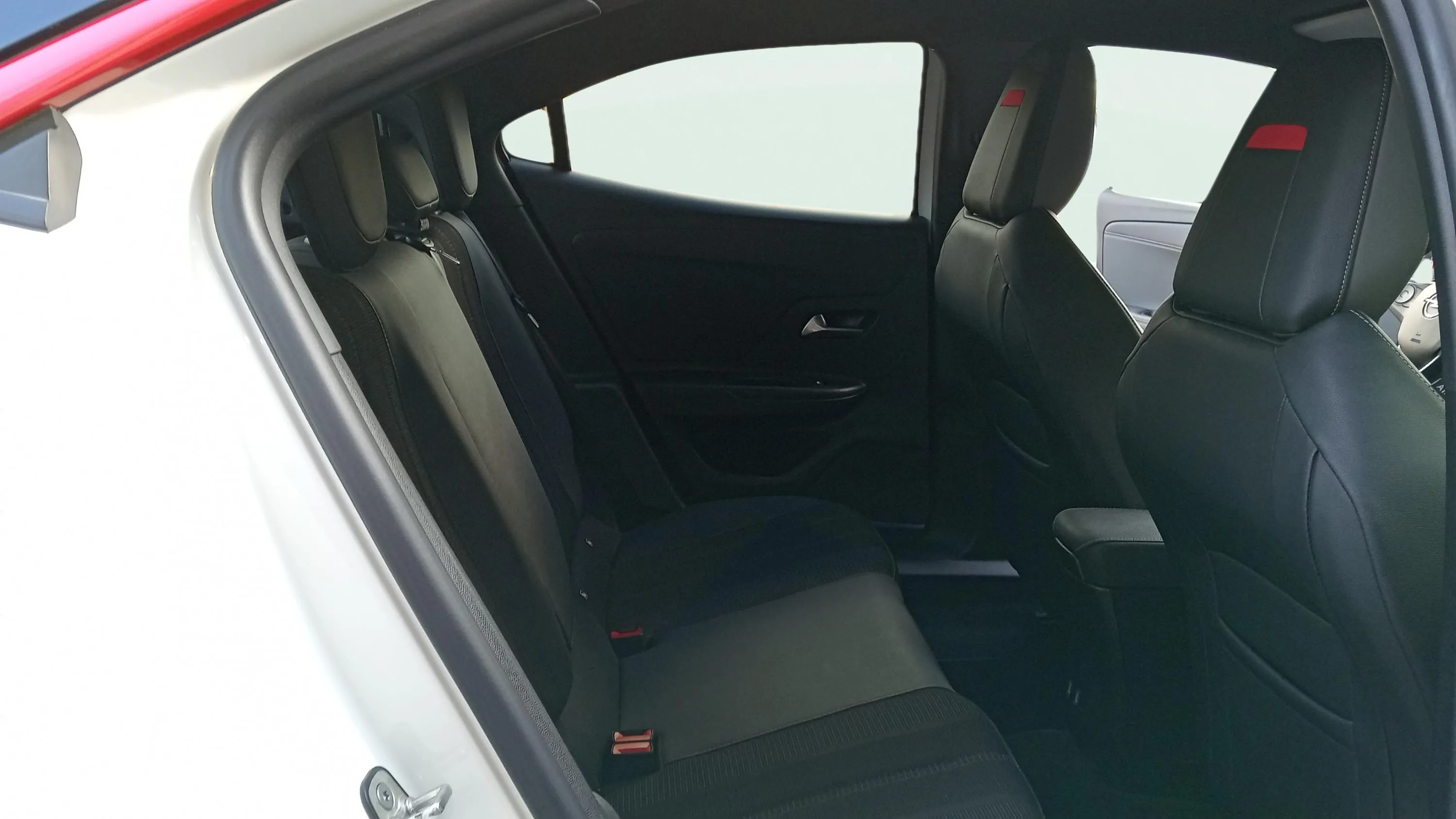Opel Mokka 1.2 T Edition - foto 11