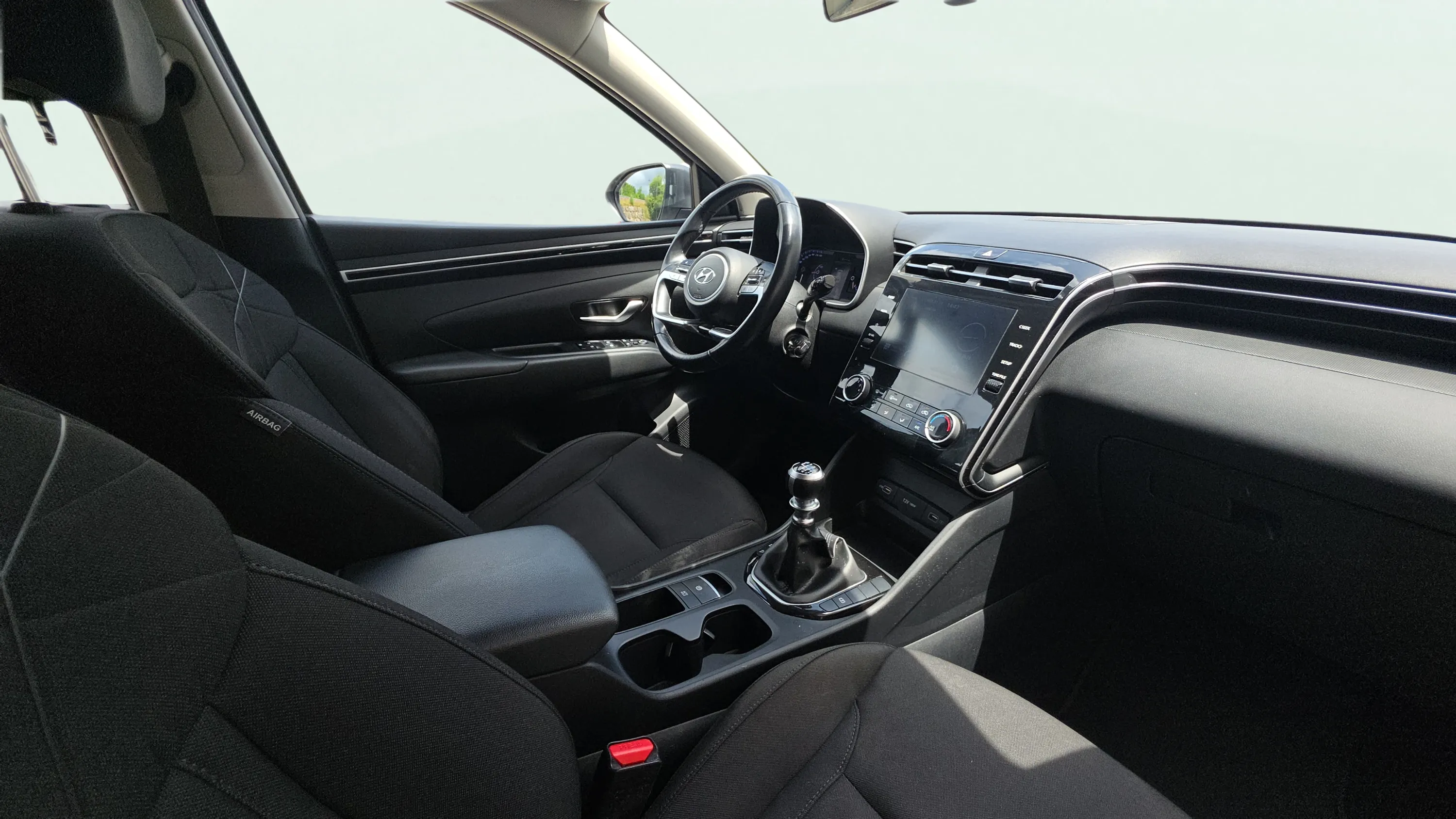 Hyundai Tucson 1.6 T-GDi Klass Safe - foto 15