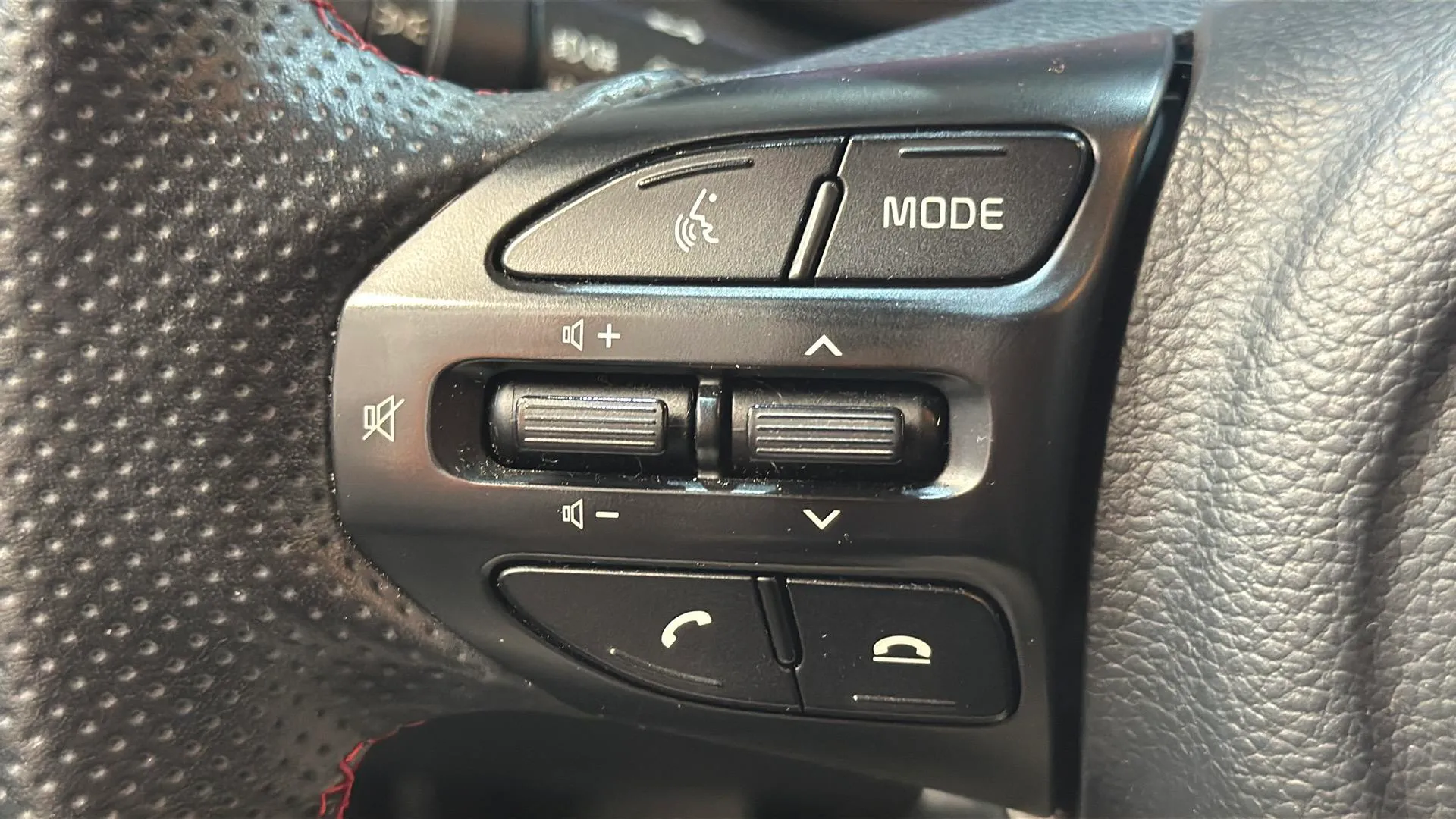 Kia Picanto 1.0 DPi AMT GT Line - foto 16