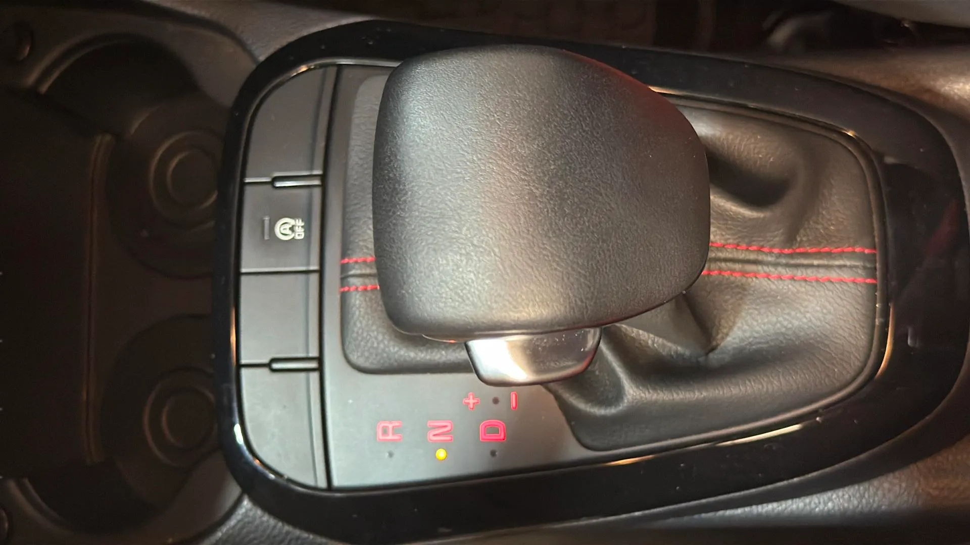 Kia Picanto 1.0 DPi AMT GT Line - foto 19