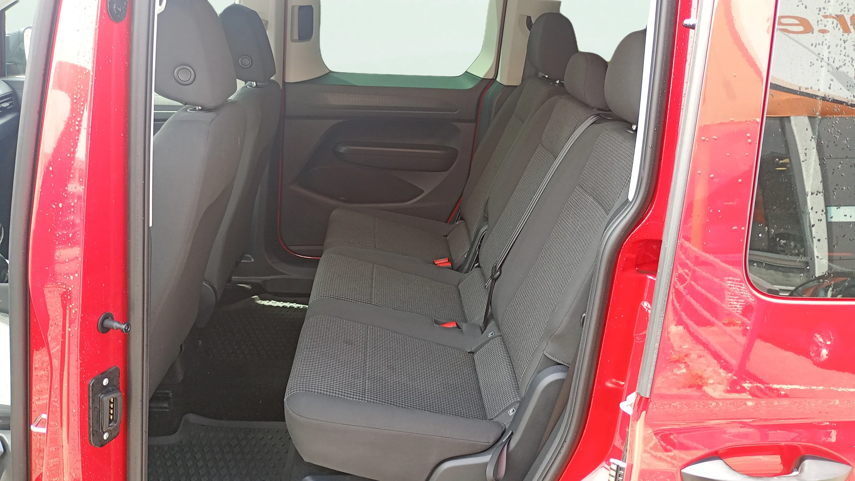 Volkswagen Caddy Origin 2.0 TDI - foto 25