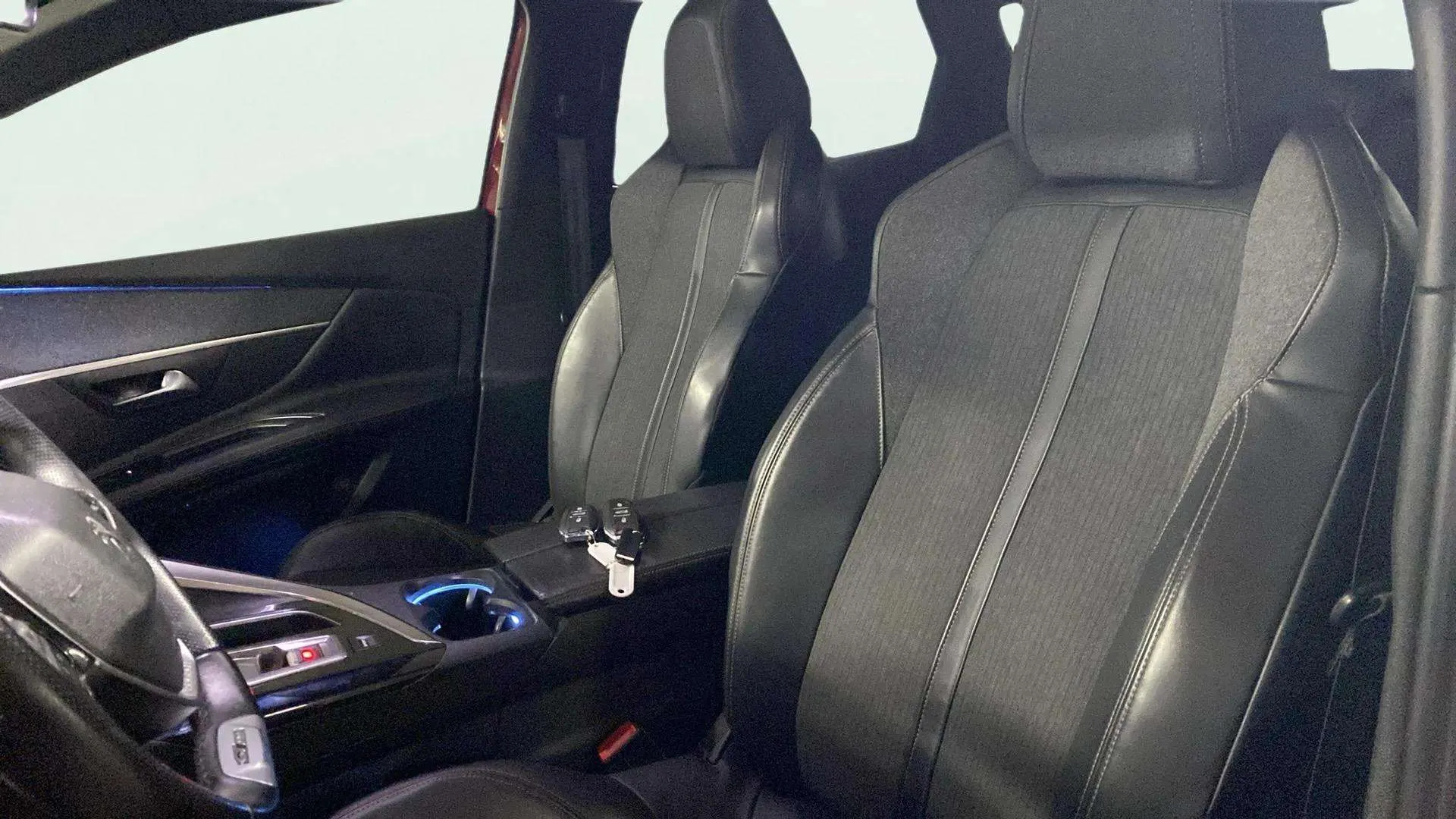 Peugeot 3008 1.6 THP GT Line - foto 23