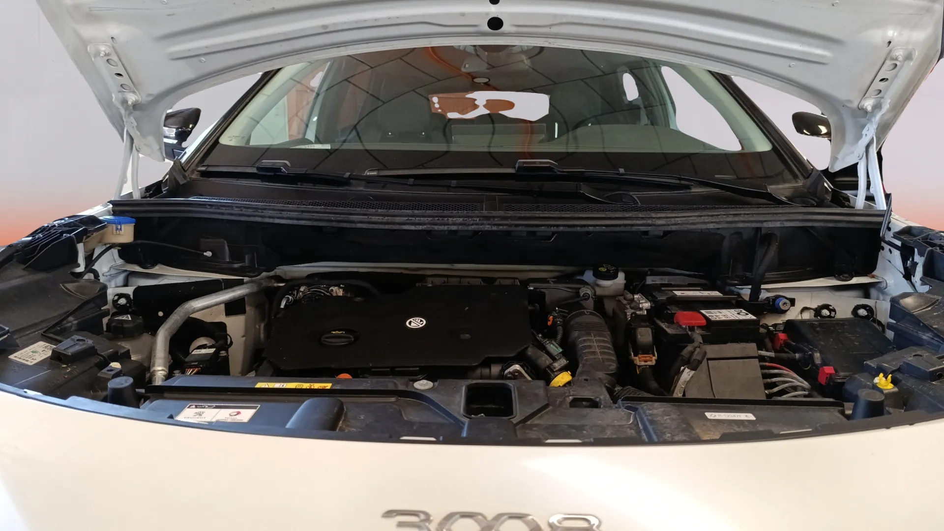 Peugeot 3008 1.5 BlueHDi Allure EAT8 - foto 38