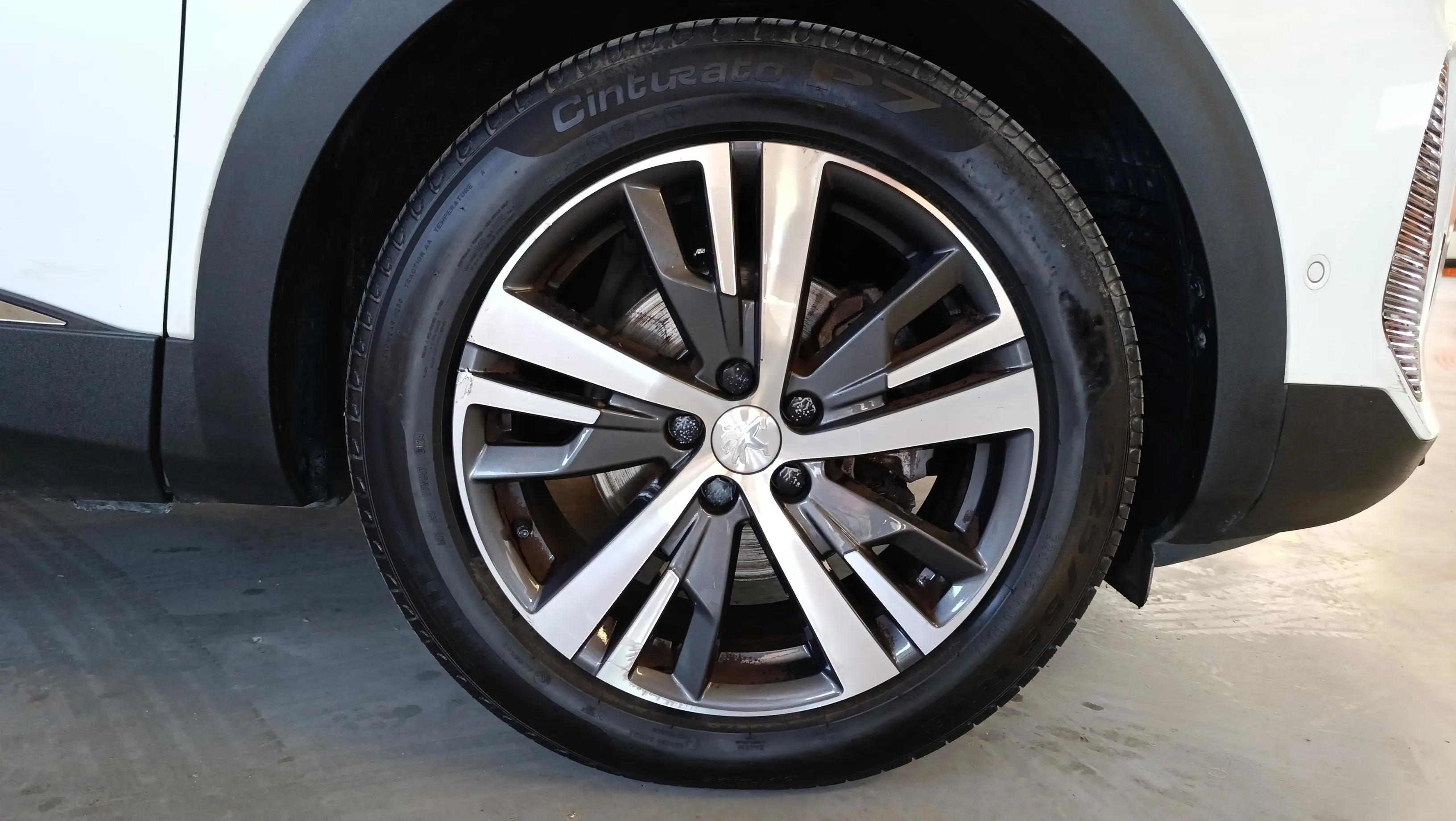 Peugeot 3008 1.5 BlueHDi Allure EAT8 - foto 39