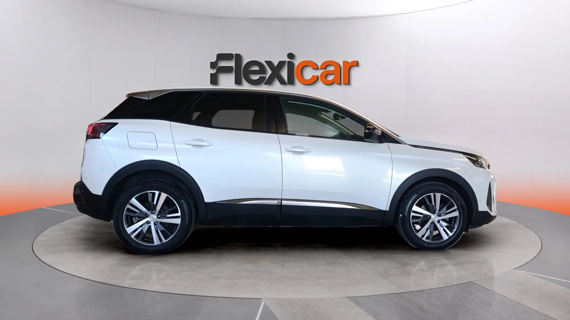 Peugeot 3008 1.5 BlueHDi Allure EAT8 - foto 2