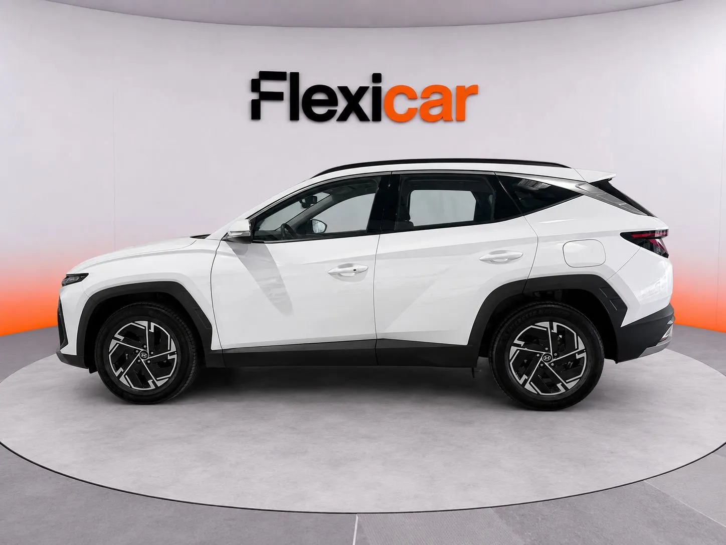 Hyundai Tucson 1.6 CRDi 48V Maxx - foto 6