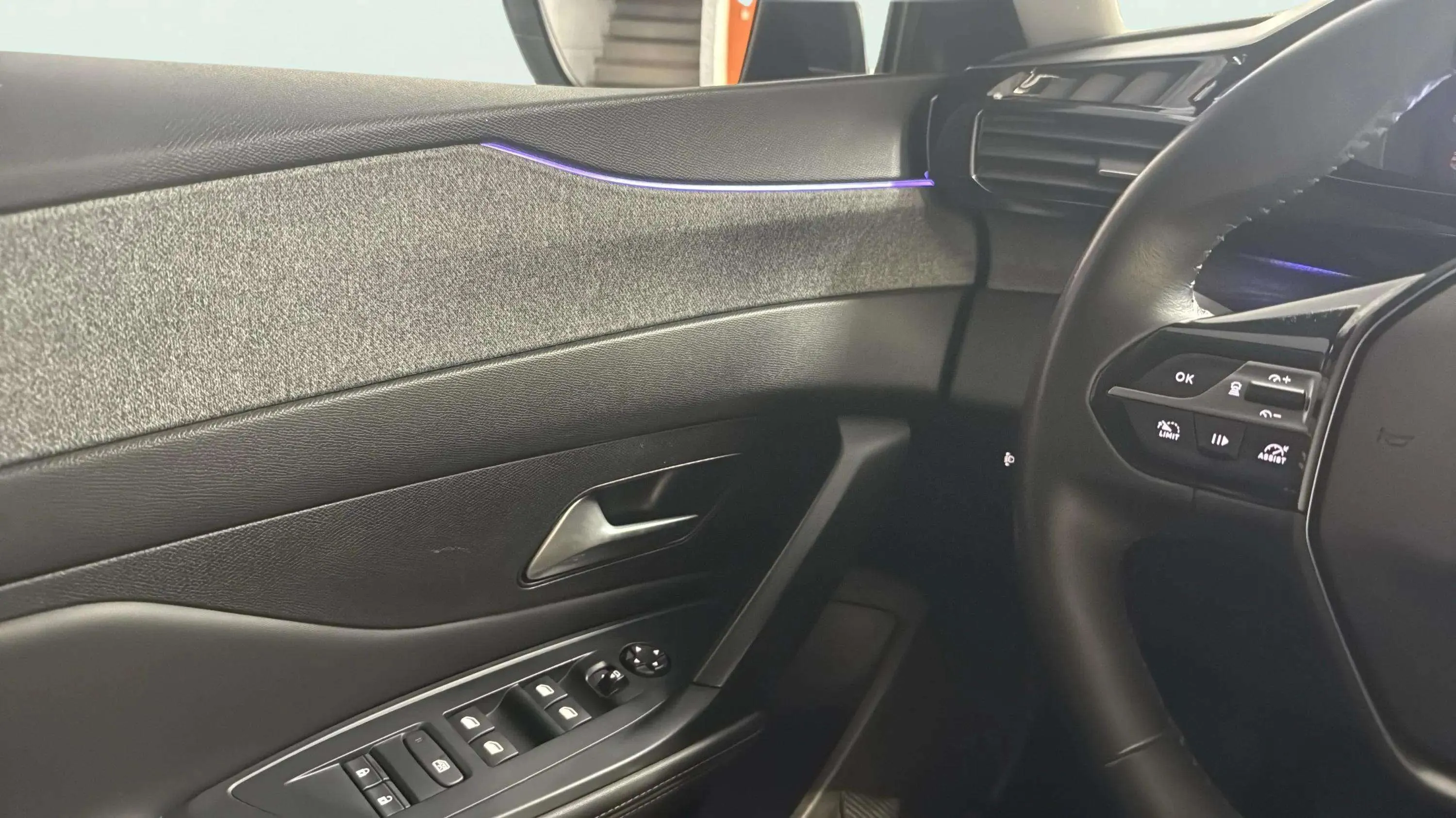 Peugeot 308 Active Pack PureTech 130 - foto 13
