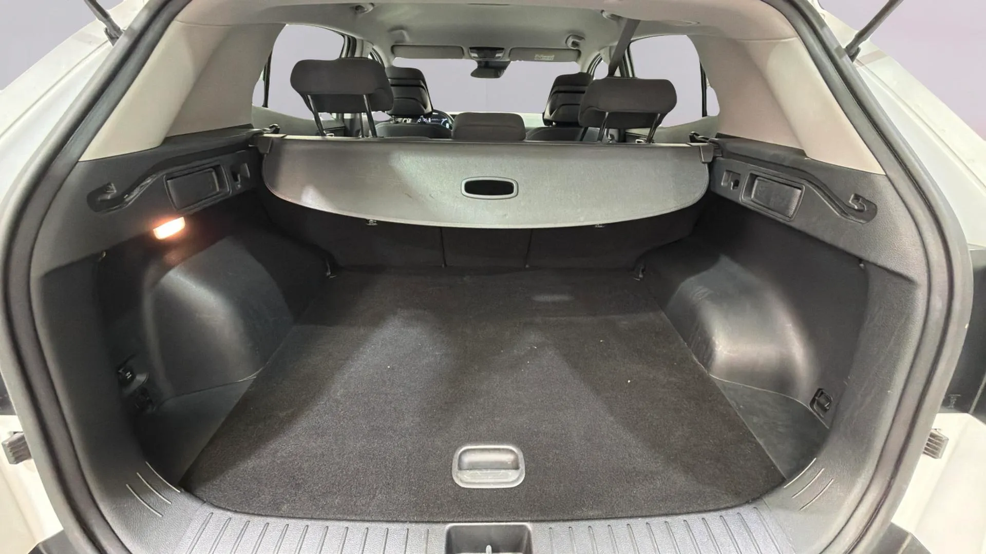 Kia Sportage 1.6 T-GDi MHEV Tech 4x2 - foto 16