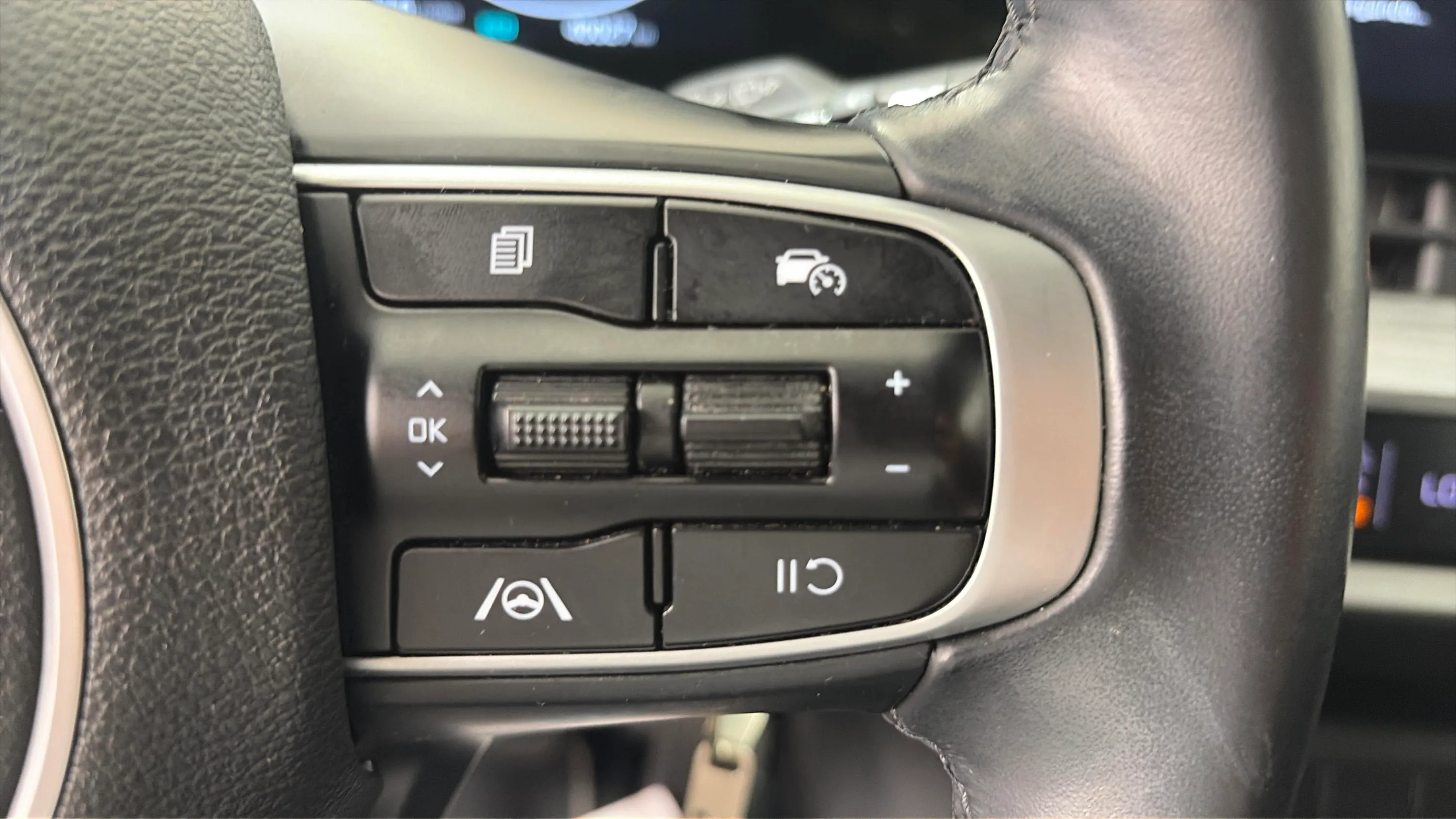 Kia Sportage 1.6 T-GDi MHEV Tech 4x2 - foto 20