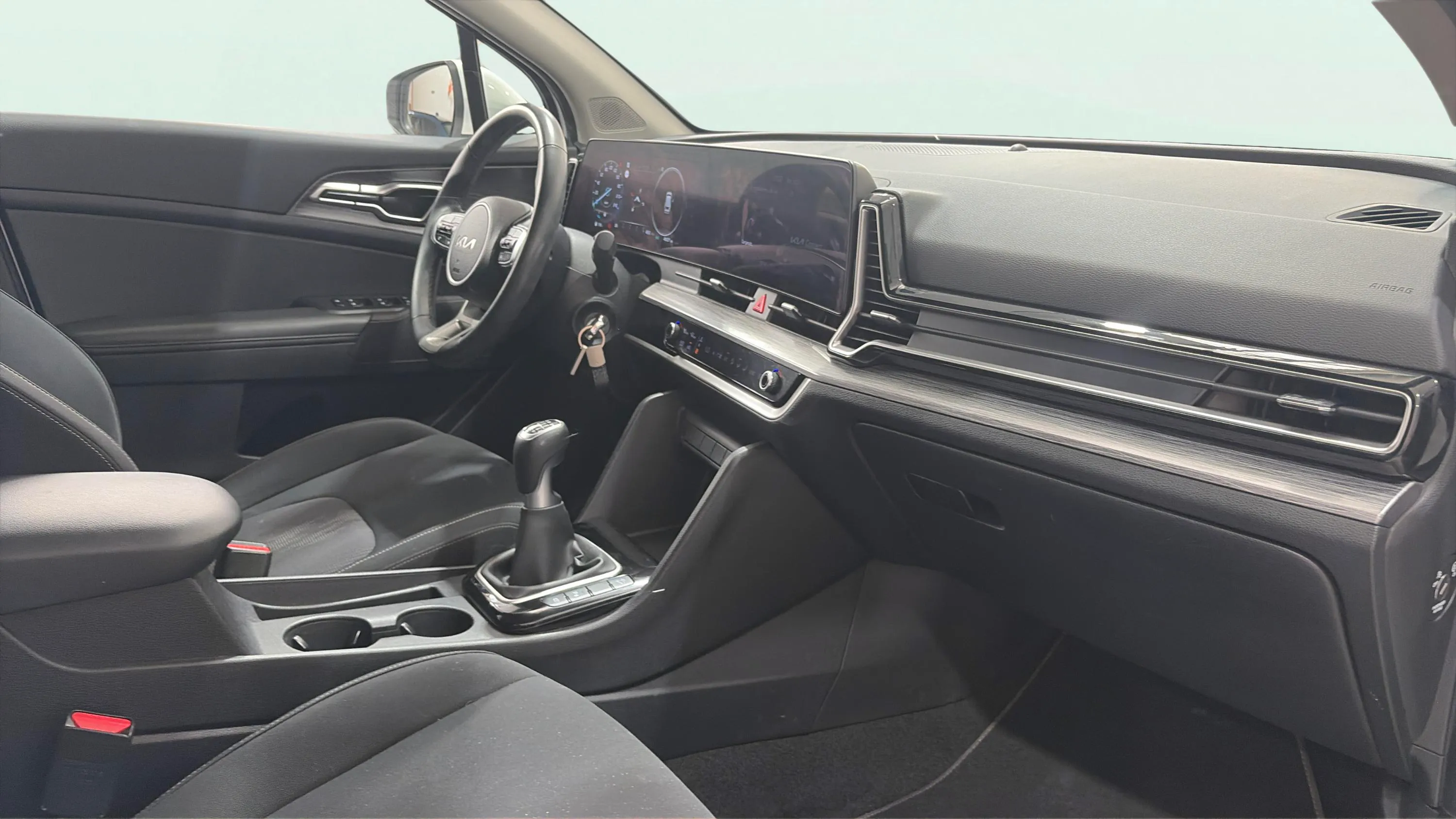 Kia Sportage 1.6 T-GDi MHEV Tech 4x2 - foto 13