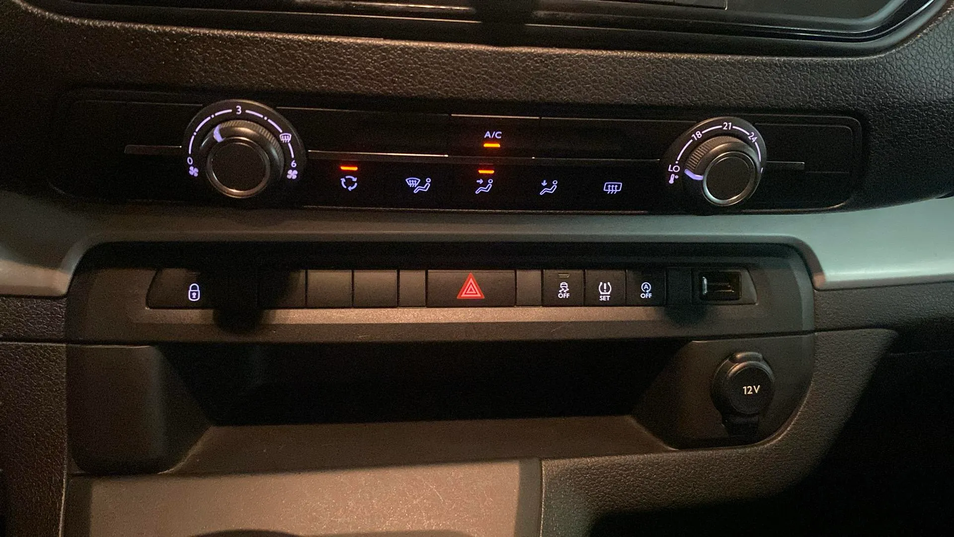 Toyota Proace City 1.5D Family Active L1 - foto 19
