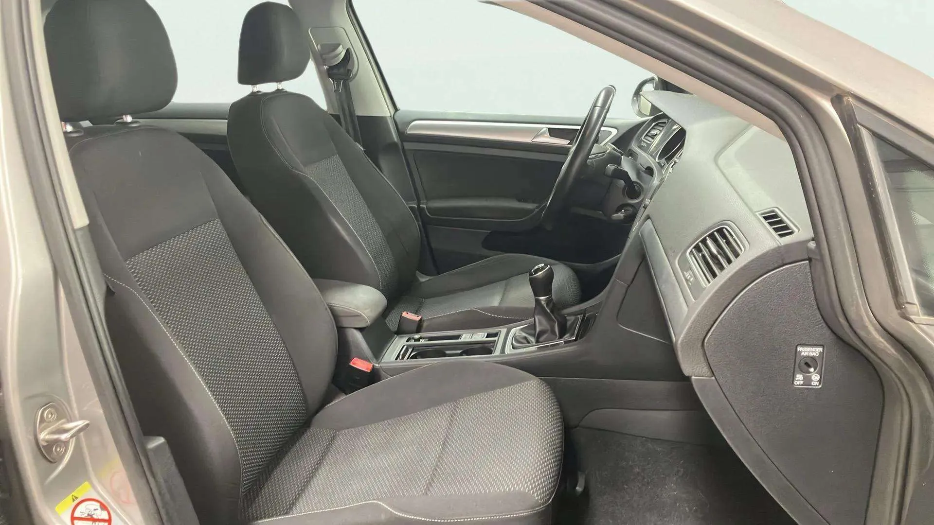 Volkswagen Golf Advance 1.0 TSI - foto 12
