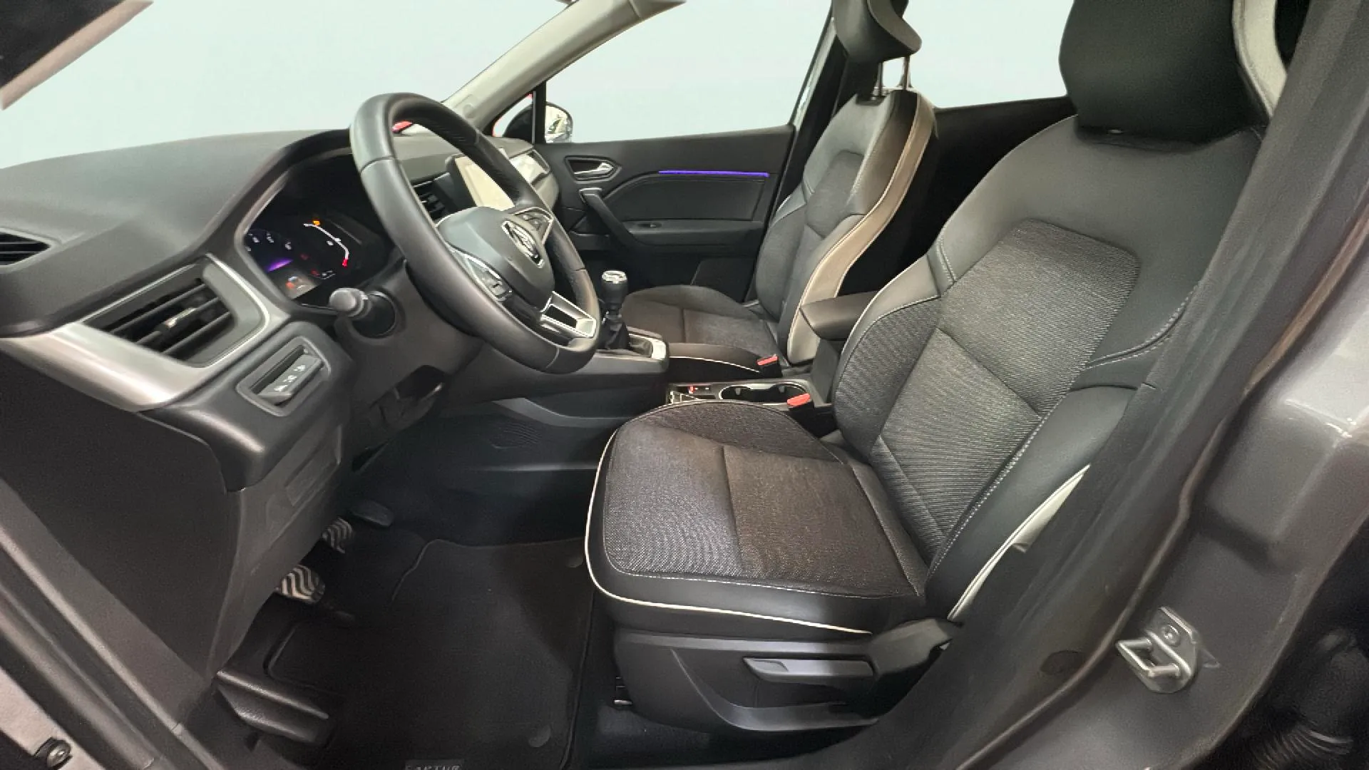 Renault Captur evolution TCe GPF - foto 10