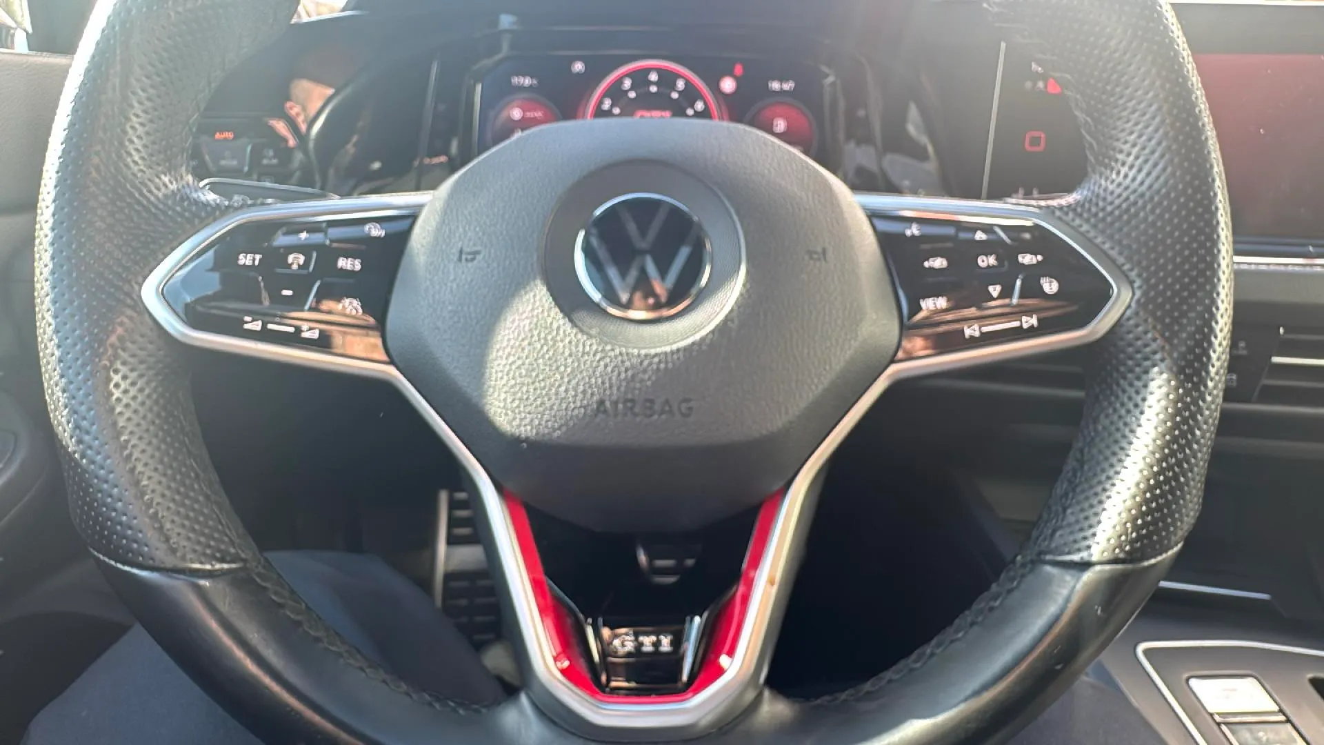 Volkswagen Golf GTI Performance 2.0 TSI DSG - foto 14