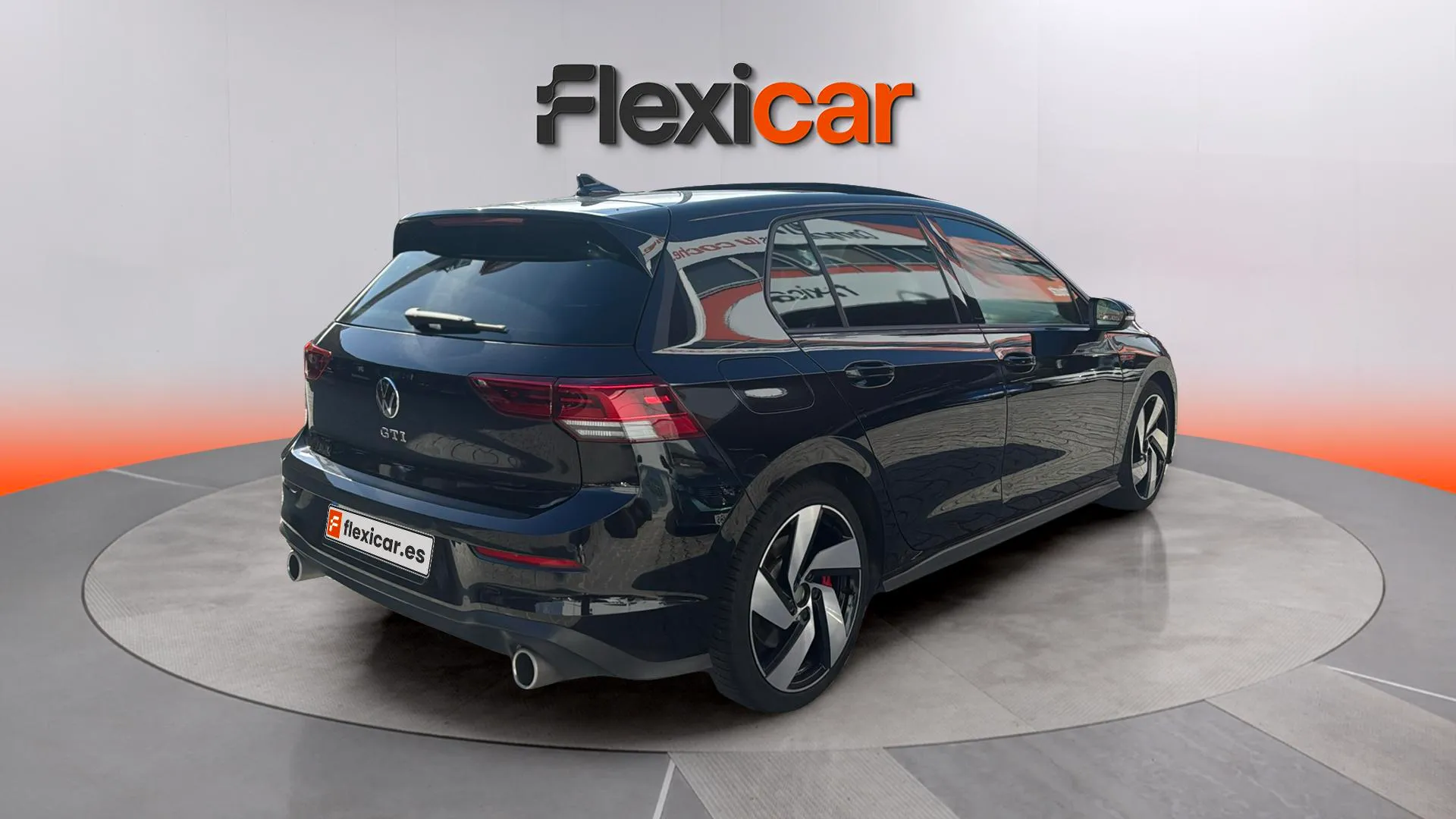 Volkswagen Golf GTI Performance 2.0 TSI DSG - foto 6