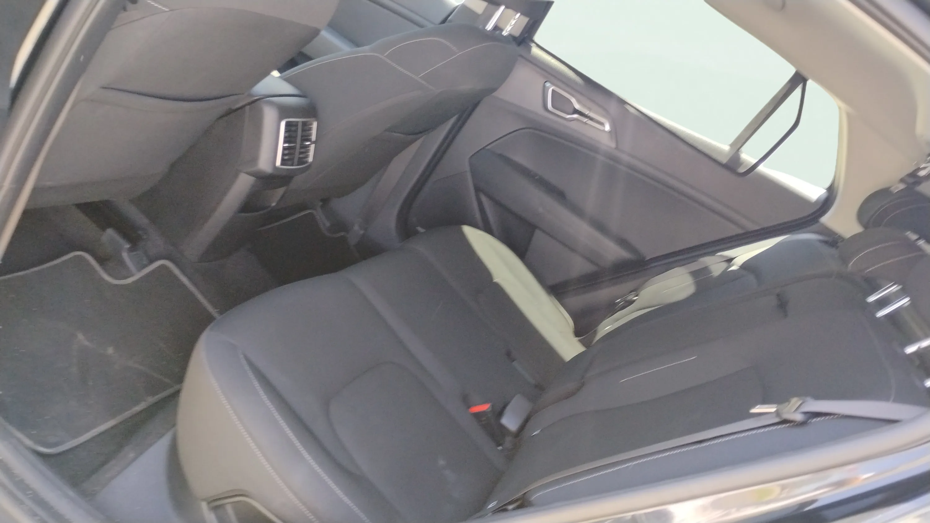 Kia Sportage 1.6 T-GDi Concept 4x2 - foto 14