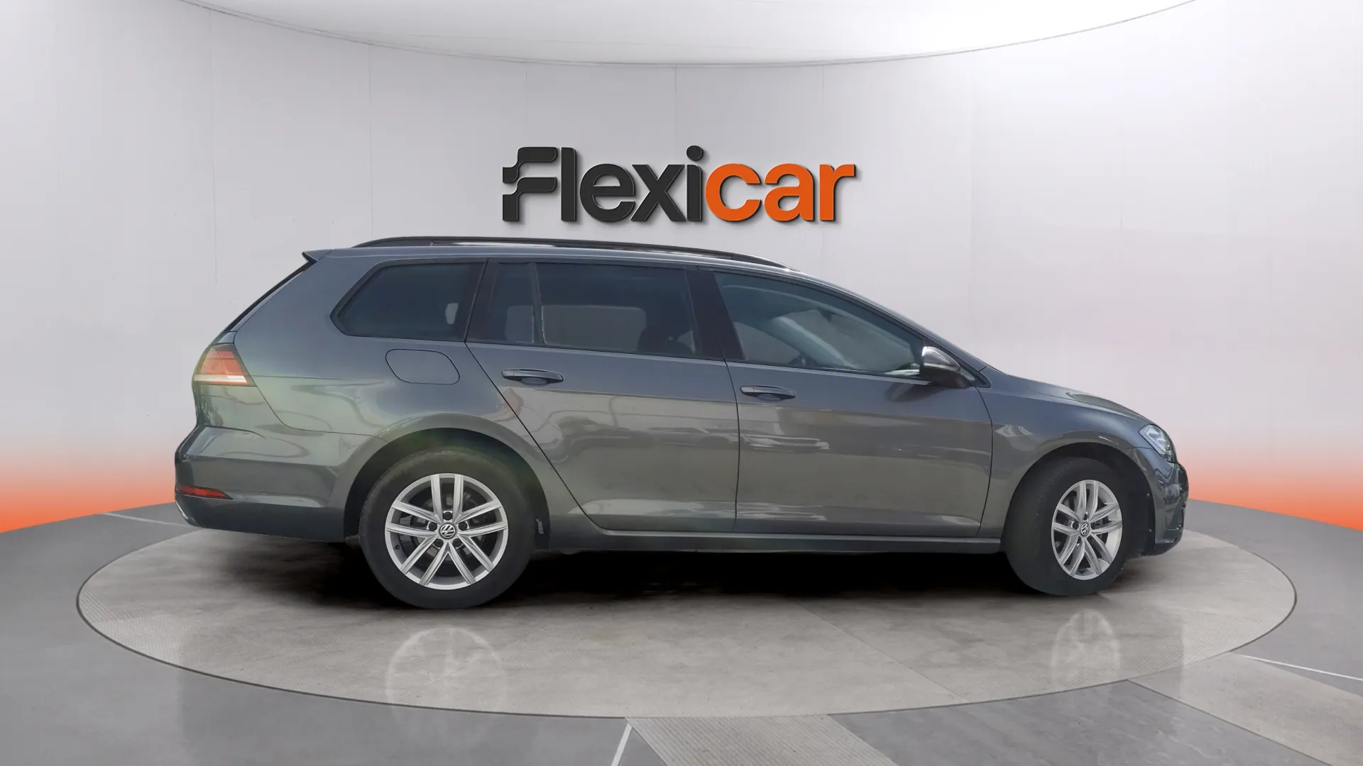 Volkswagen Golf Advance 1.0 TSI DSG Variant - foto 5