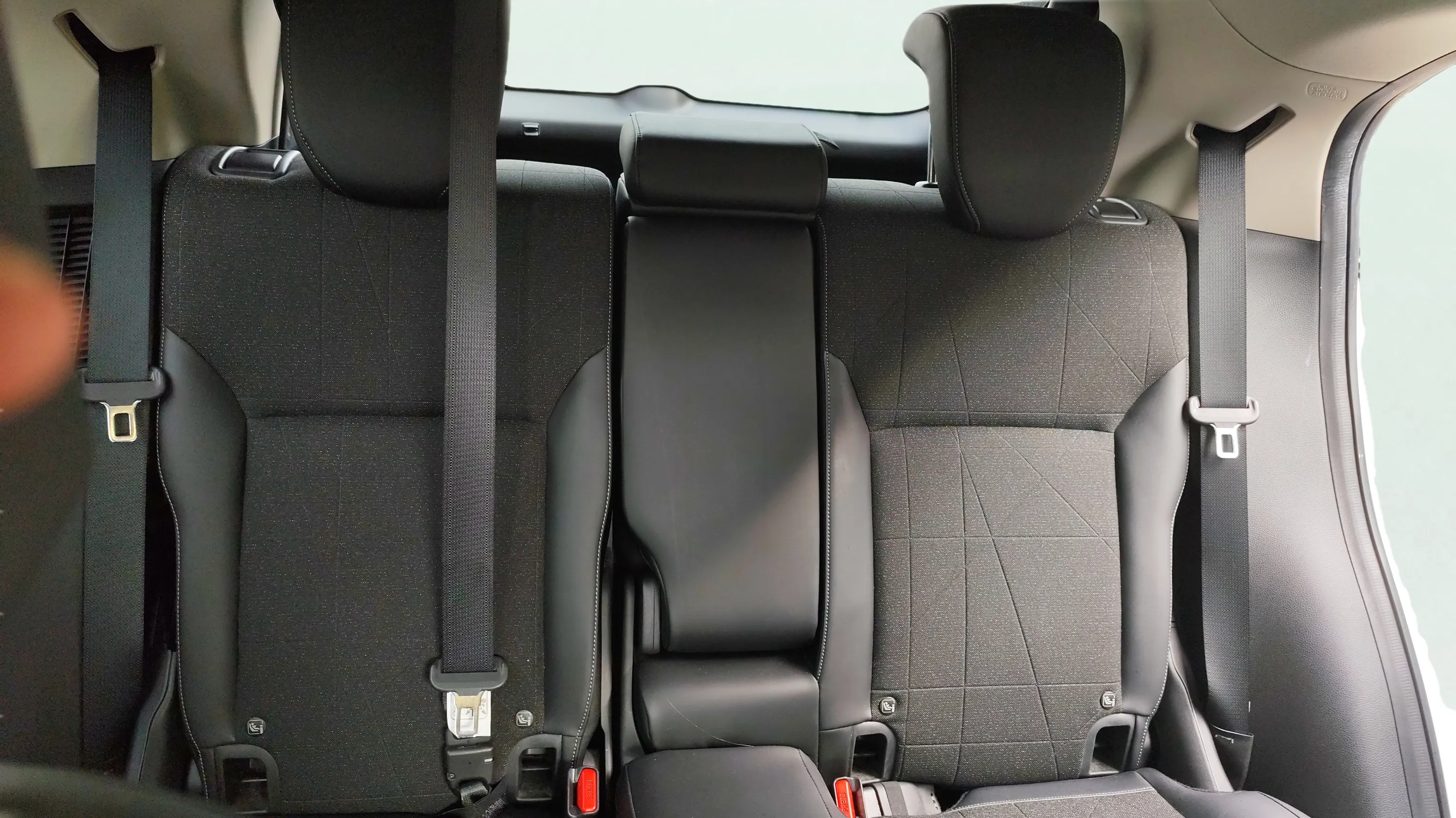 Honda HR-V 1.5 i-MMD Elegance 4x2 - foto 15