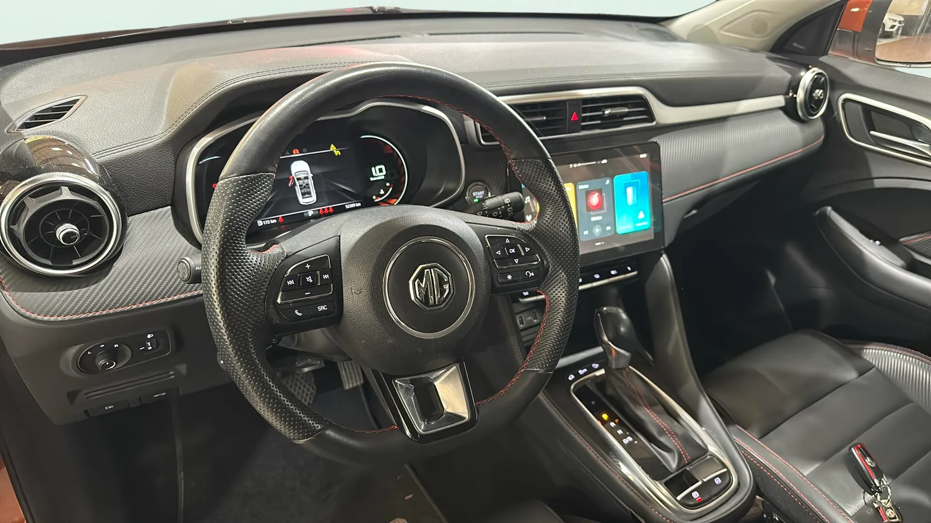 MG ZS 1.0T Luxury - foto 10
