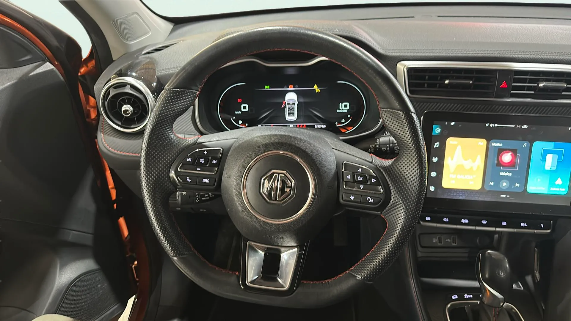 MG ZS 1.0T Luxury - foto 11