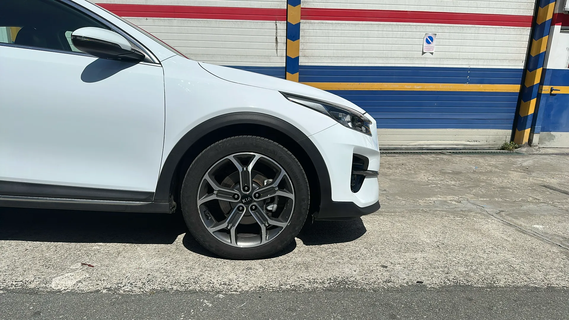Kia XCeed 1.5 MHEV iMT Tech - foto 20