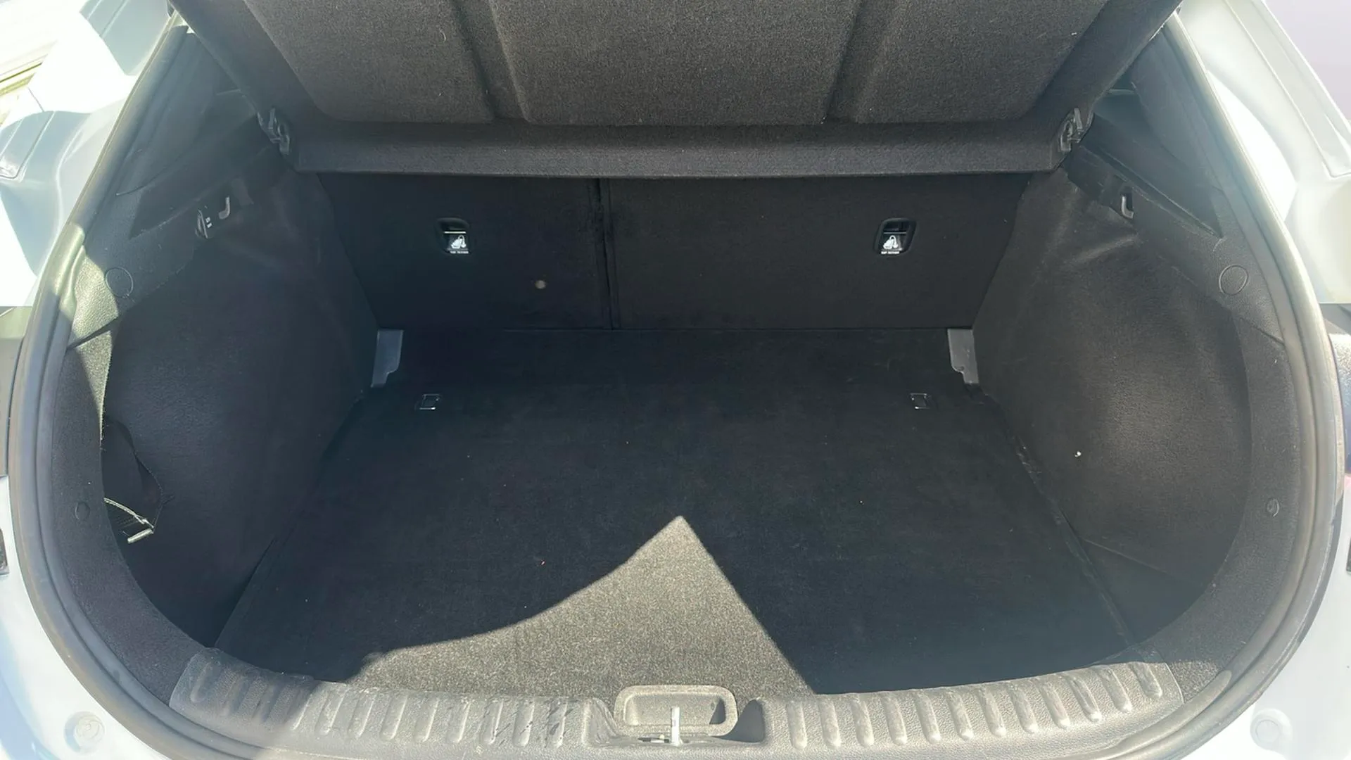 Kia XCeed 1.5 MHEV iMT Tech - foto 16