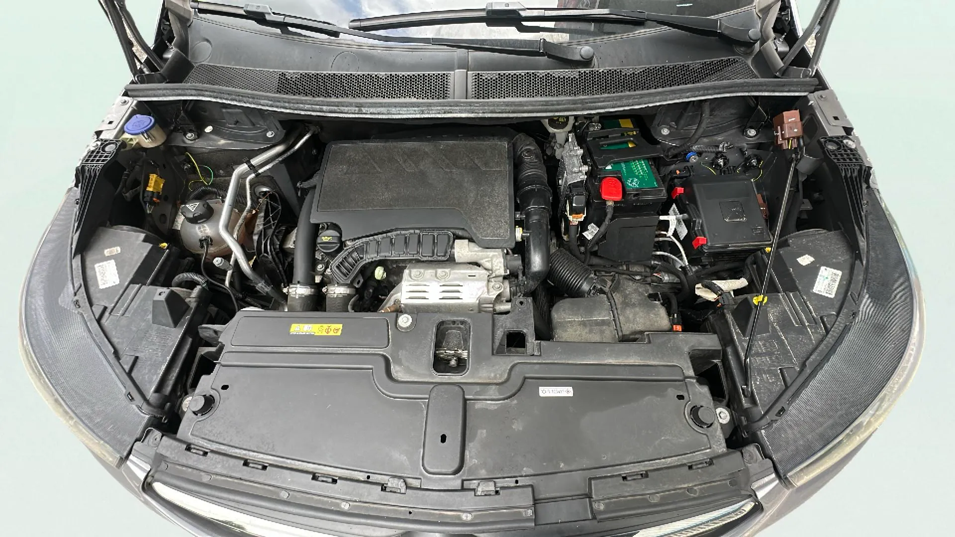 Opel Grandland 1.2 Turbo Excellence - foto 19