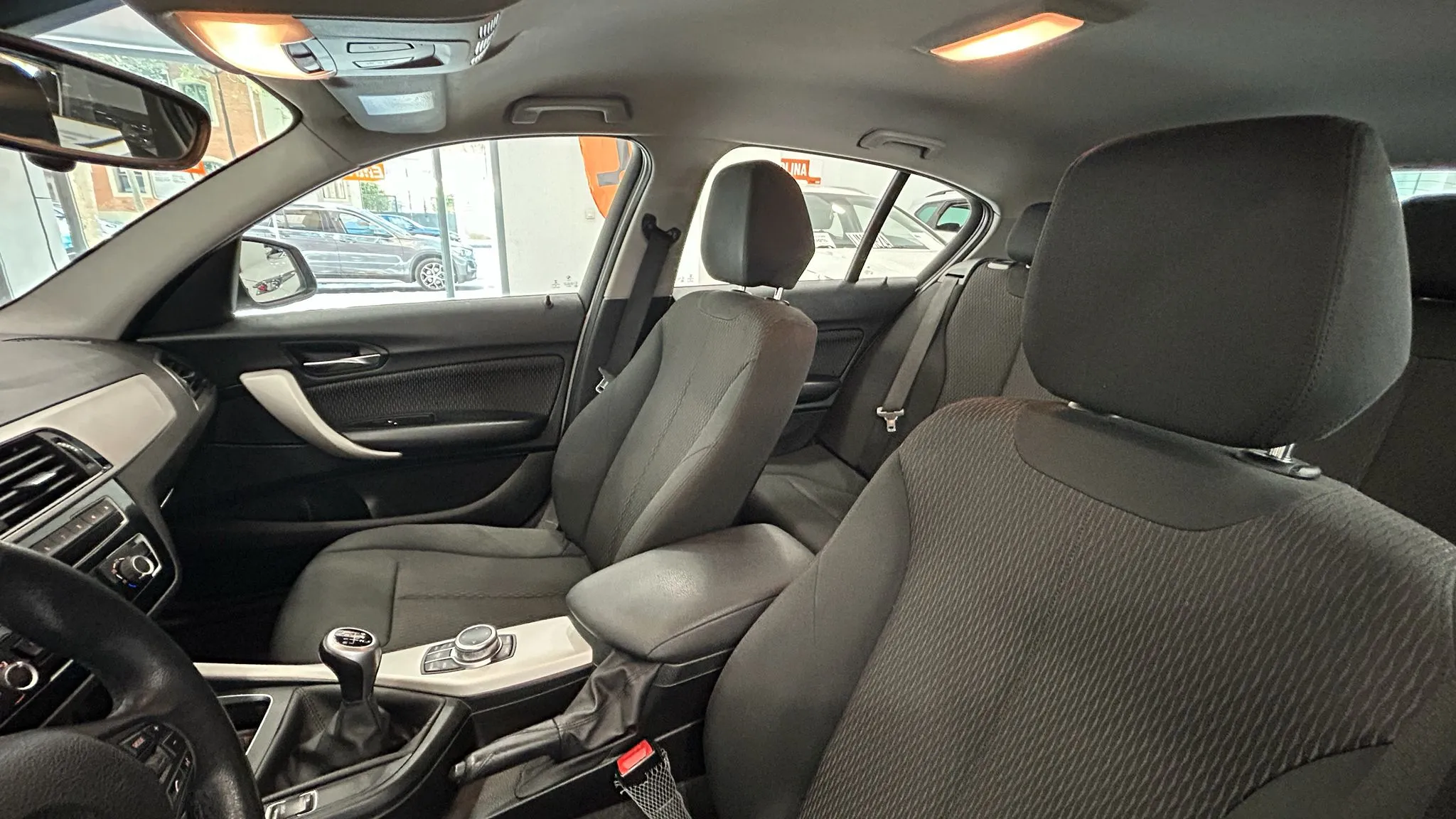 BMW Serie 1 116i - foto 5