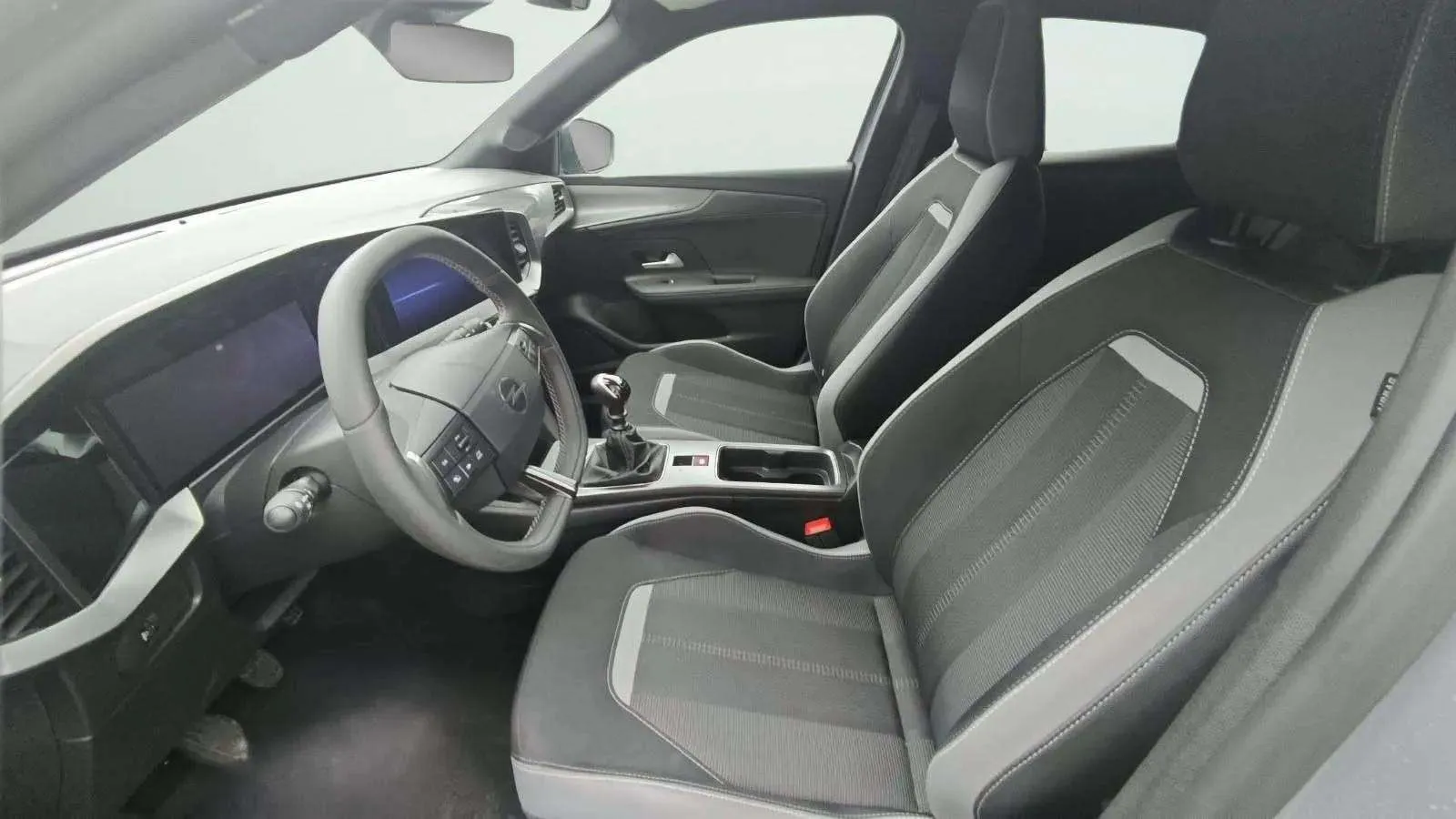 Opel Mokka 1.2 T GS - foto 26