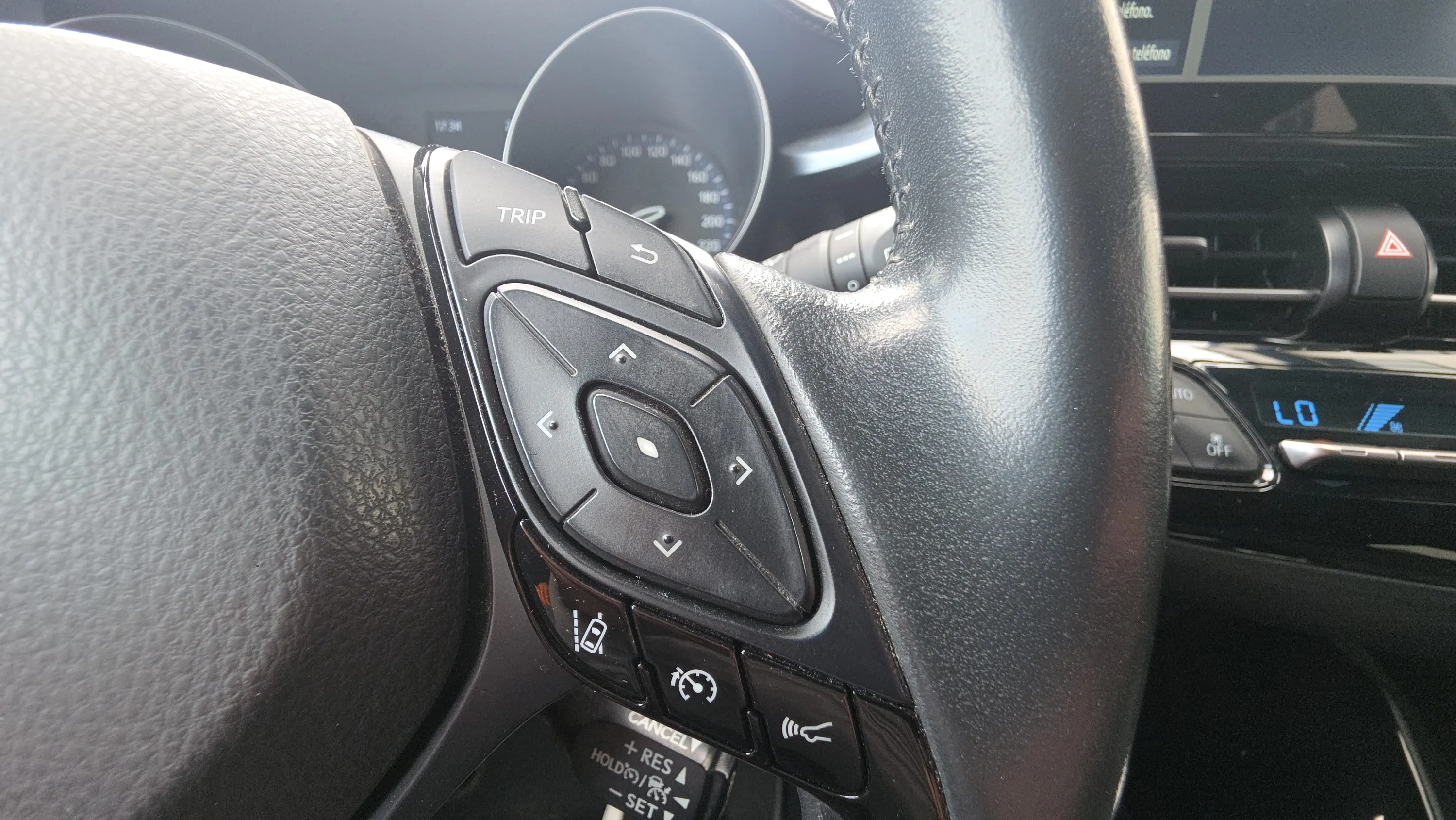 Toyota C-HR 1.8 125H Advance - foto 20