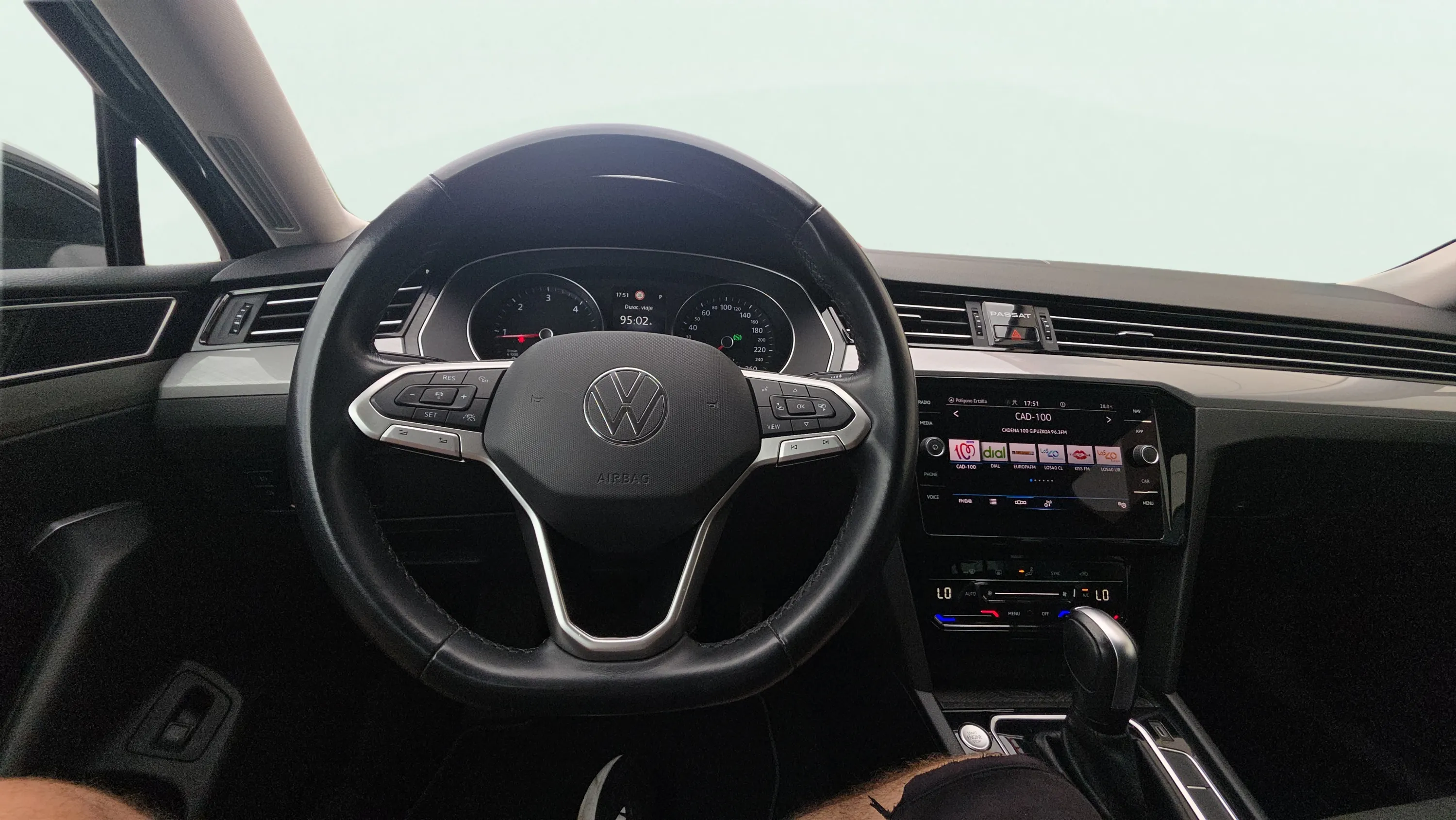 Volkswagen Passat Variant 2.0 TDI DSG - foto 15