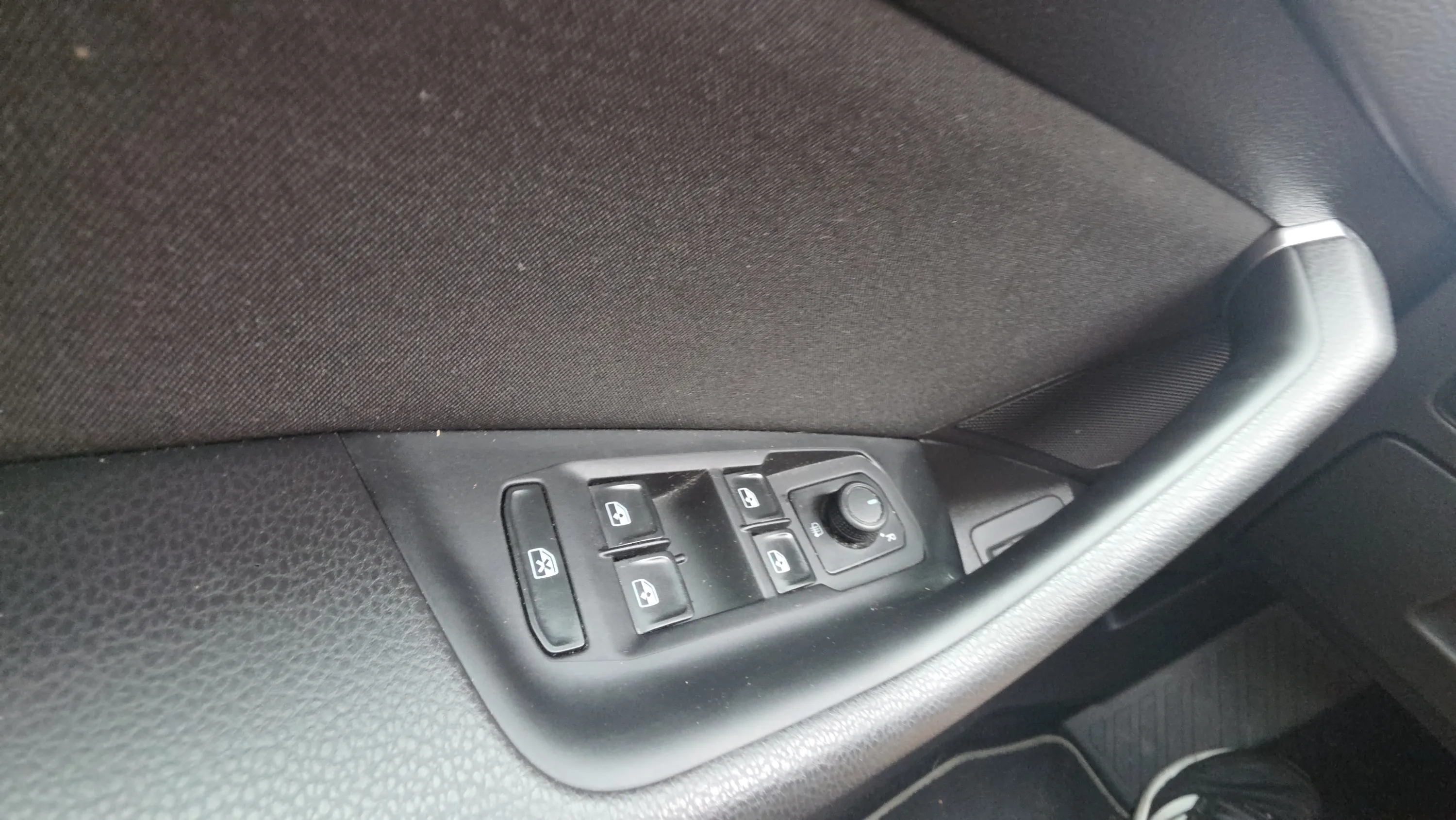 Volkswagen Passat Variant 2.0 TDI DSG - foto 18