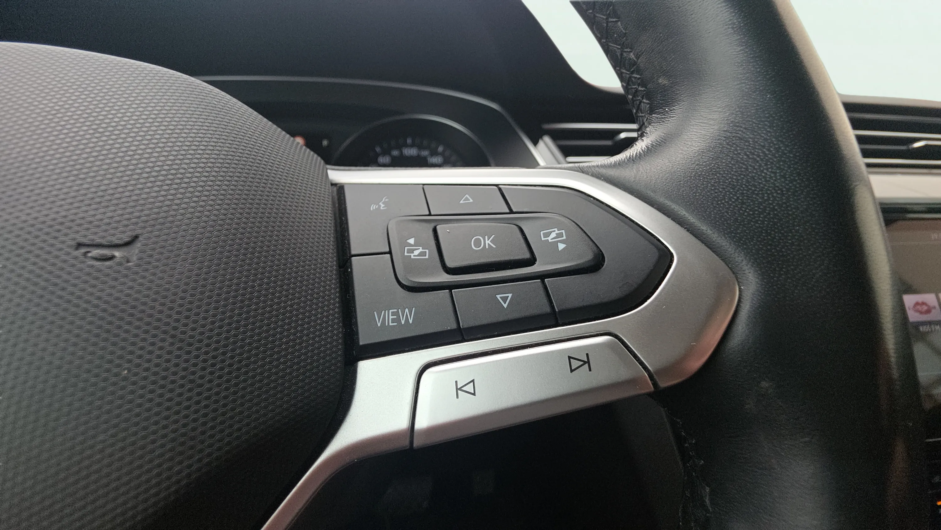 Volkswagen Passat Variant 2.0 TDI DSG - foto 19