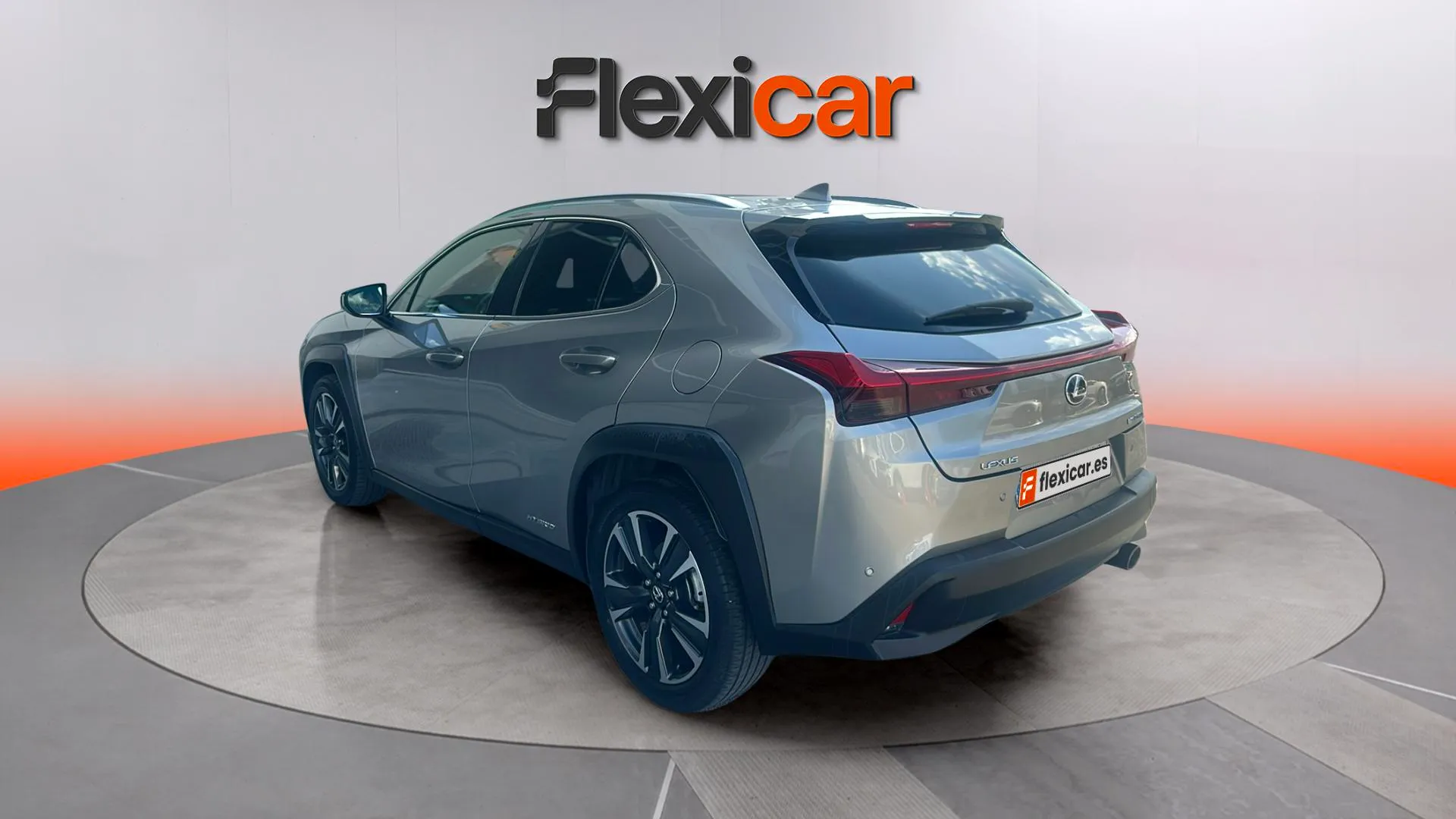 Lexus UX 2.0 250h Executive Plus - foto 8