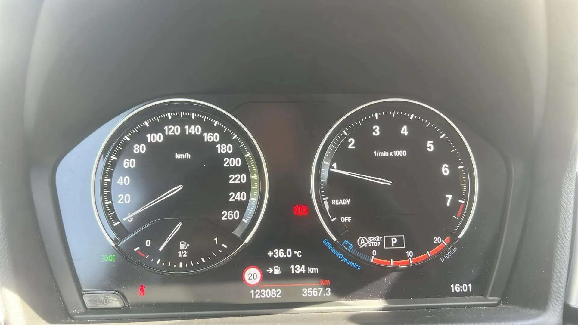 BMW X2 sDrive18i - foto 12