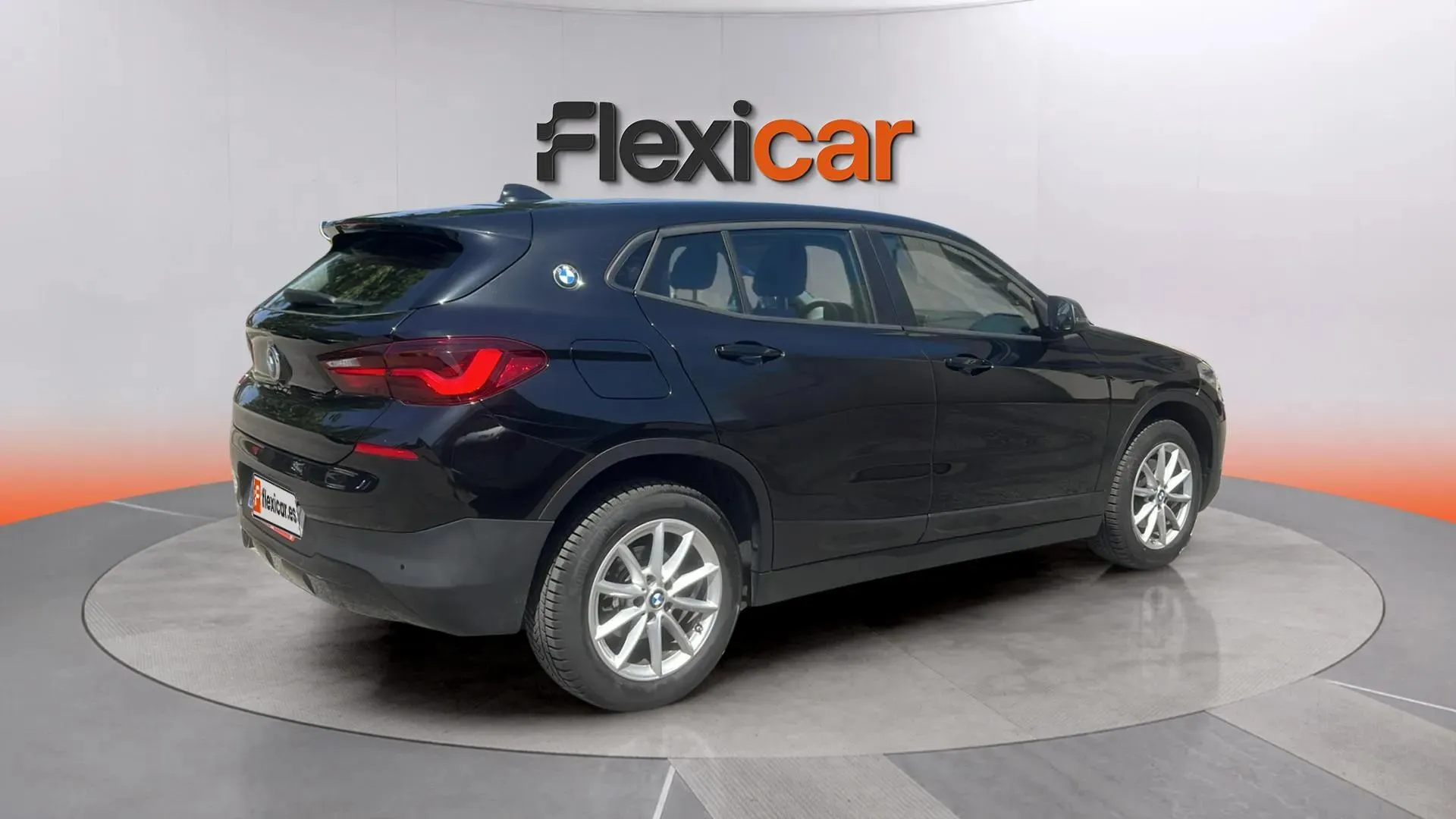 BMW X2 sDrive18i - foto 7