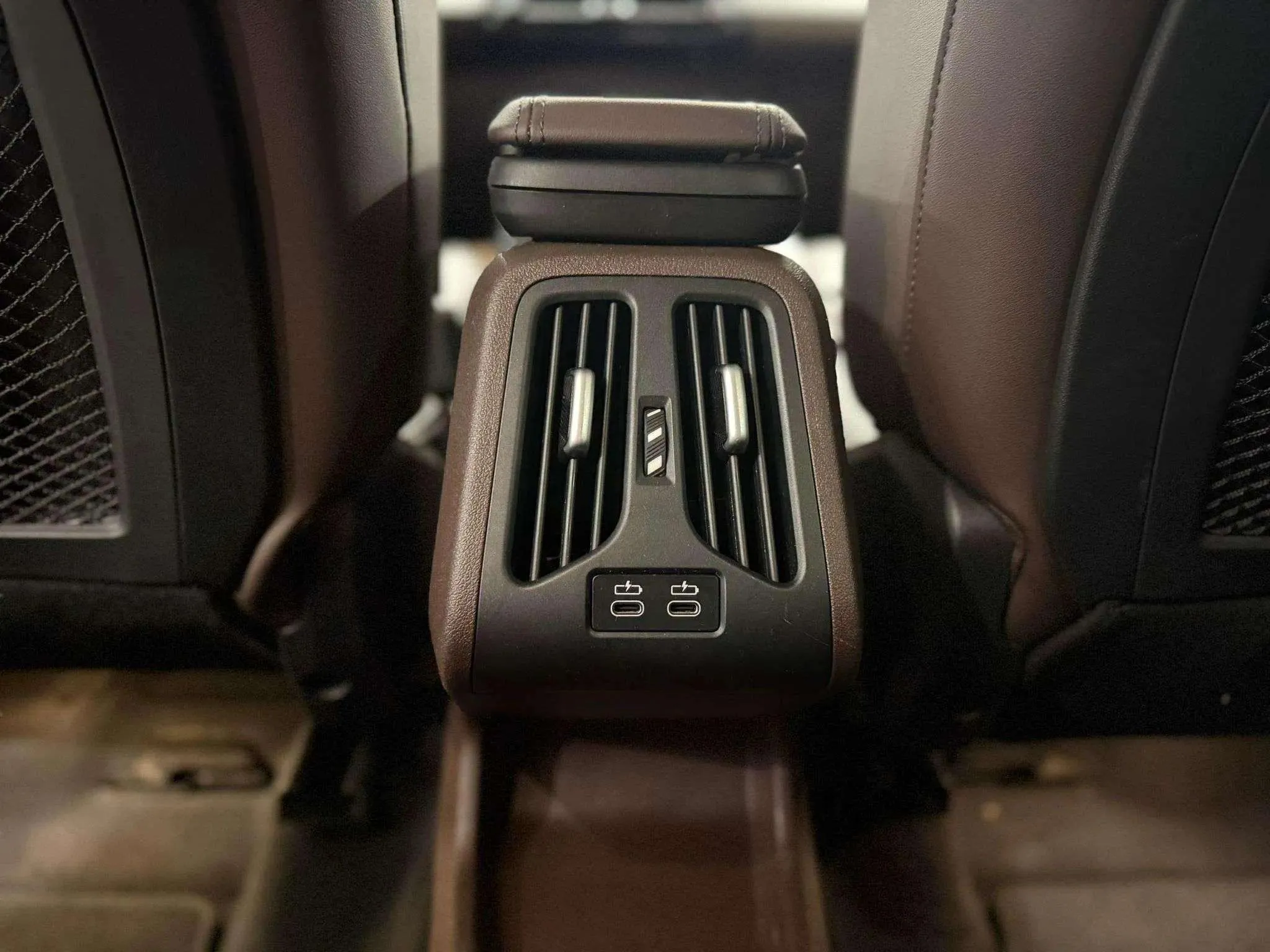 BMW X1 sDrive18d - foto 13