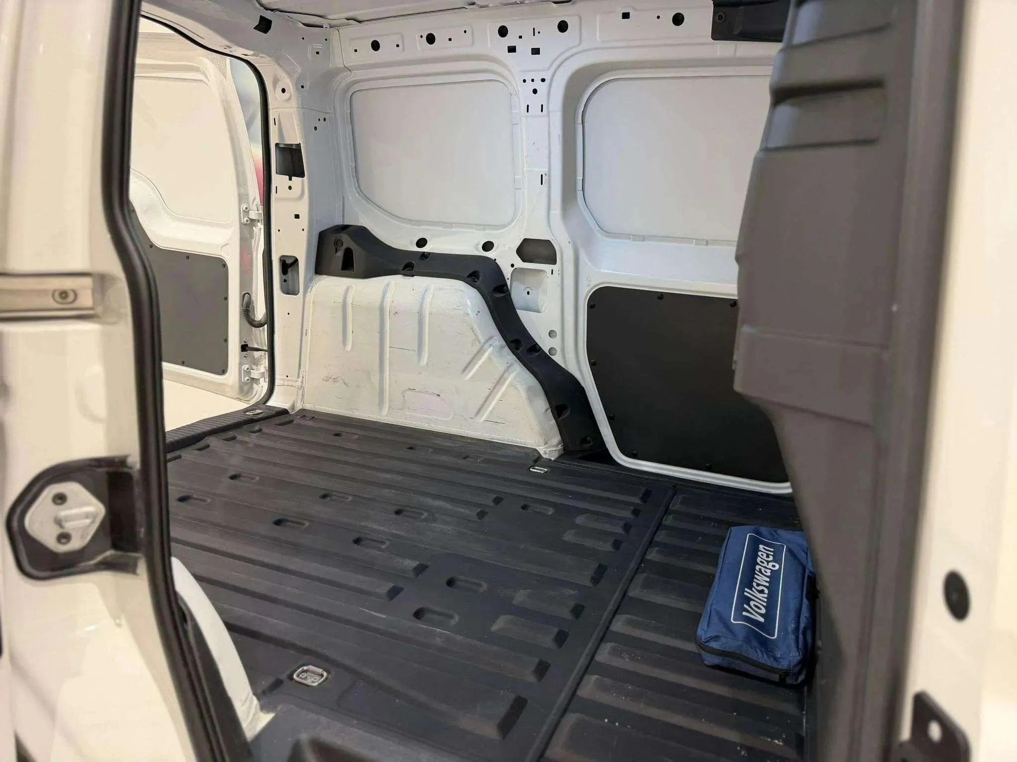 Volkswagen Caddy 2.0 TDI - foto 13