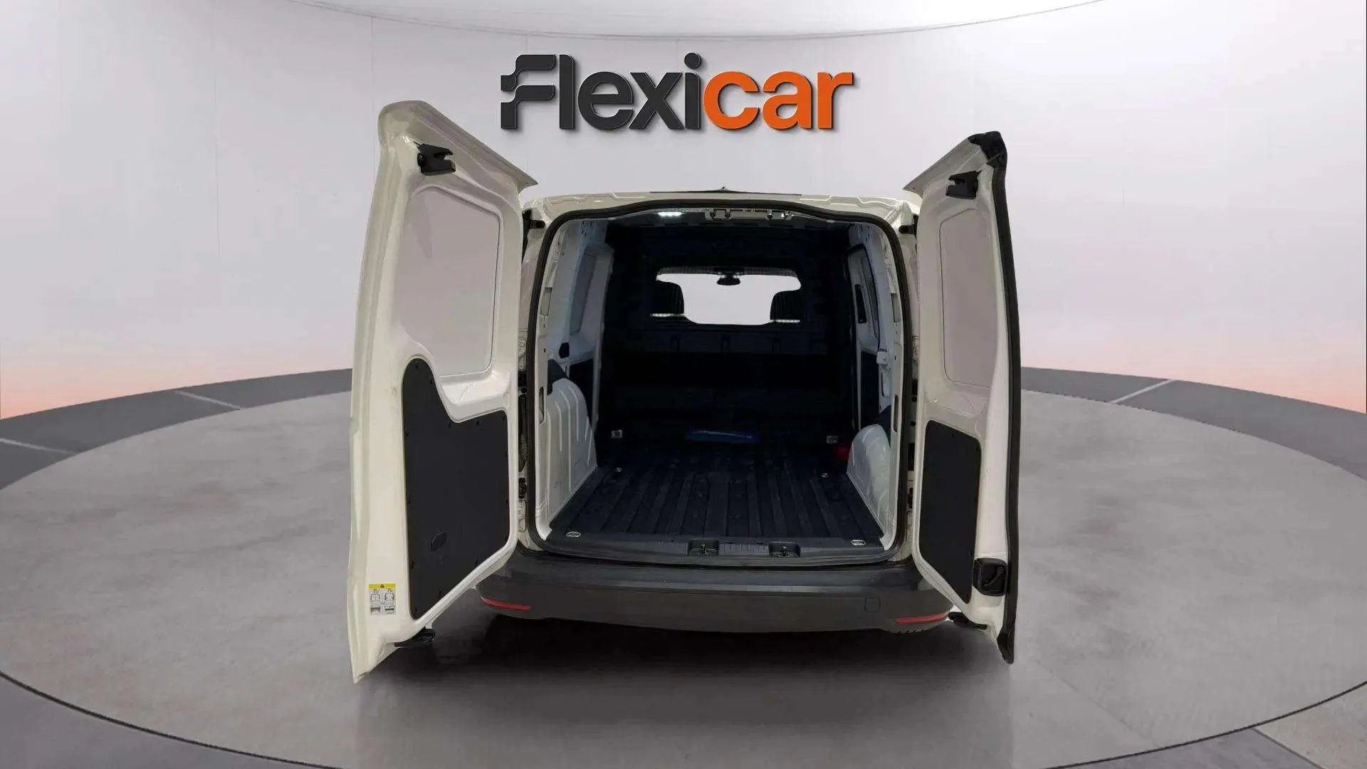 Volkswagen Caddy 2.0 TDI - foto 11