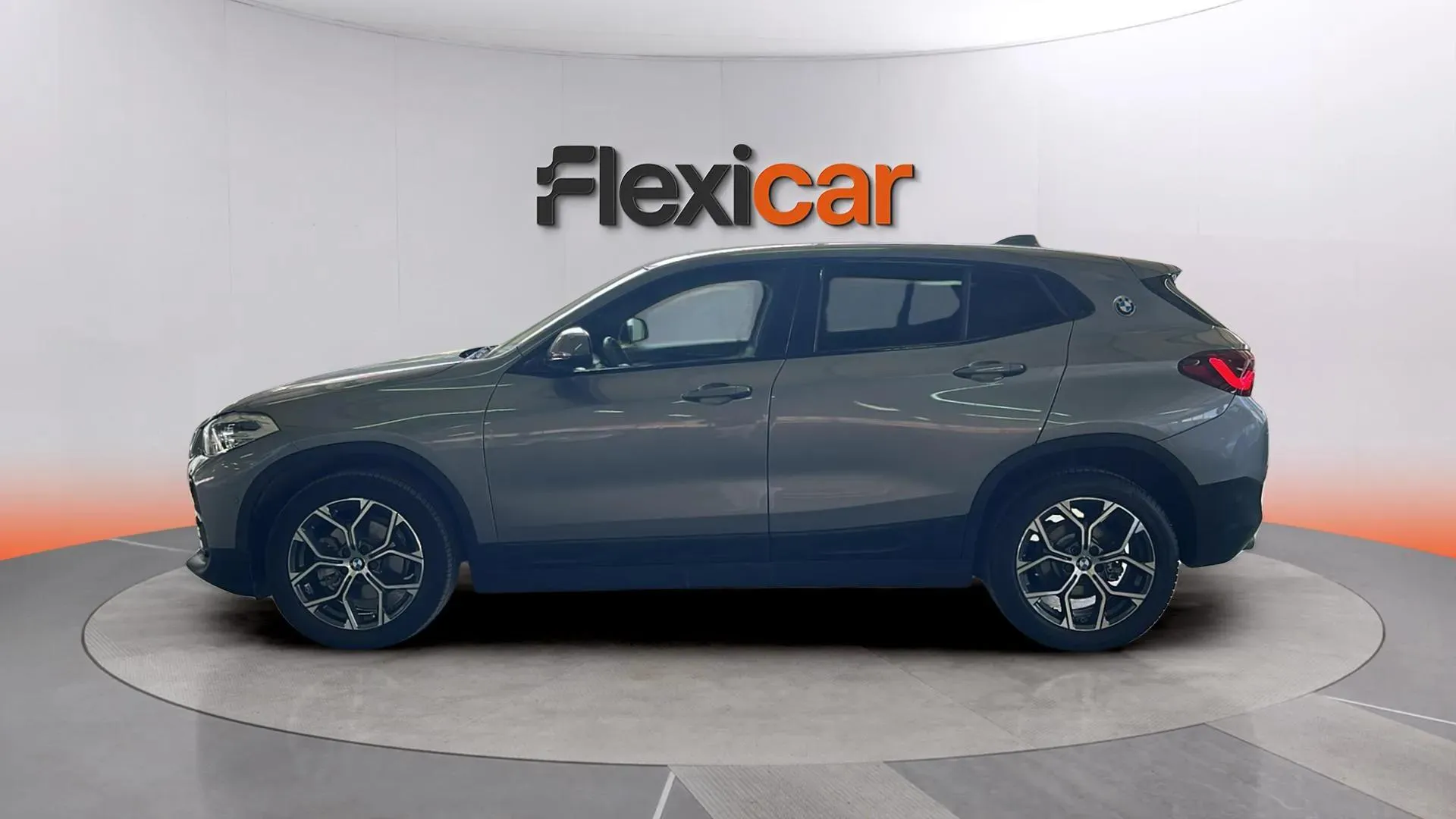 BMW X2 sDrive18i - foto 3