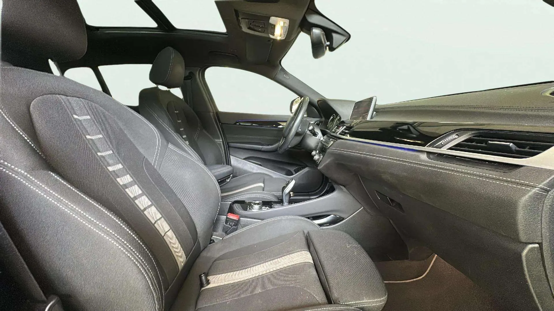 BMW X2 sDrive18i - foto 10