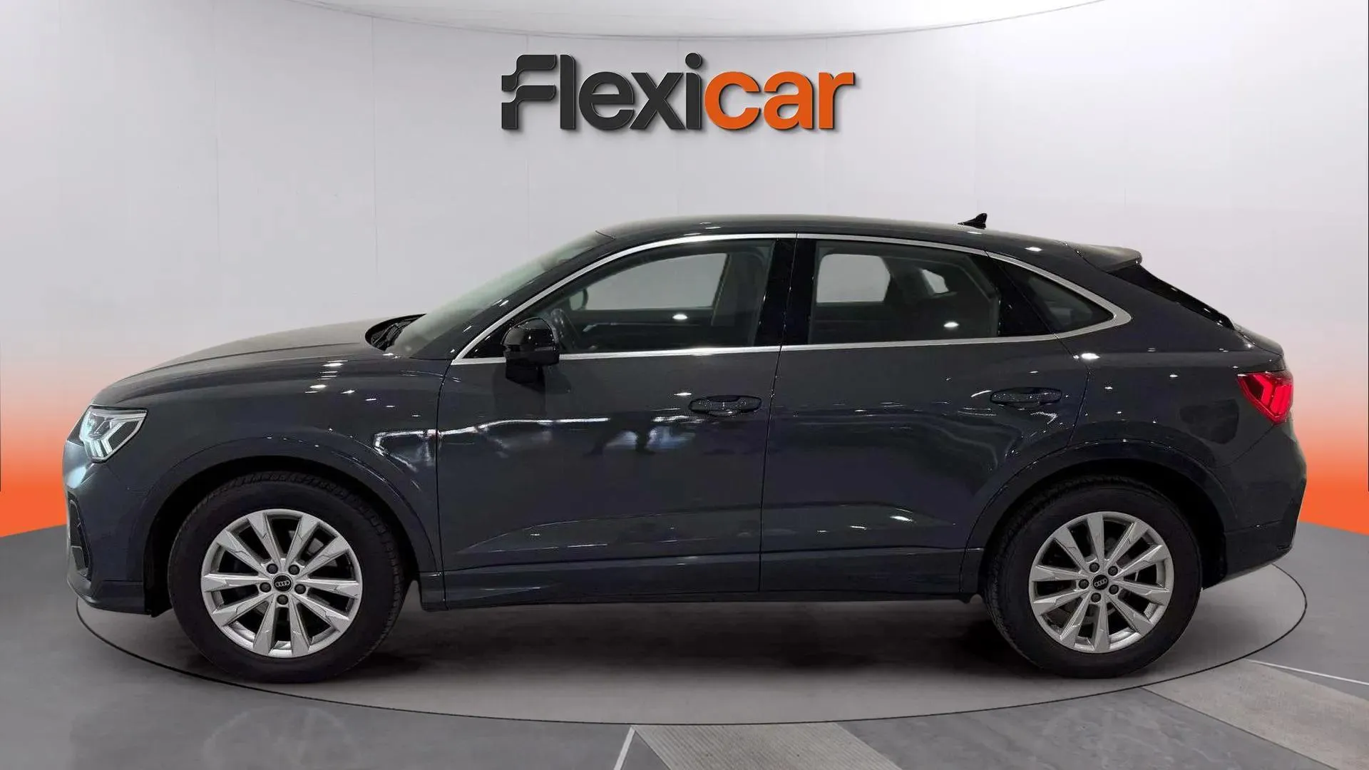 Audi Q3 35 TDI S tronic - foto 4