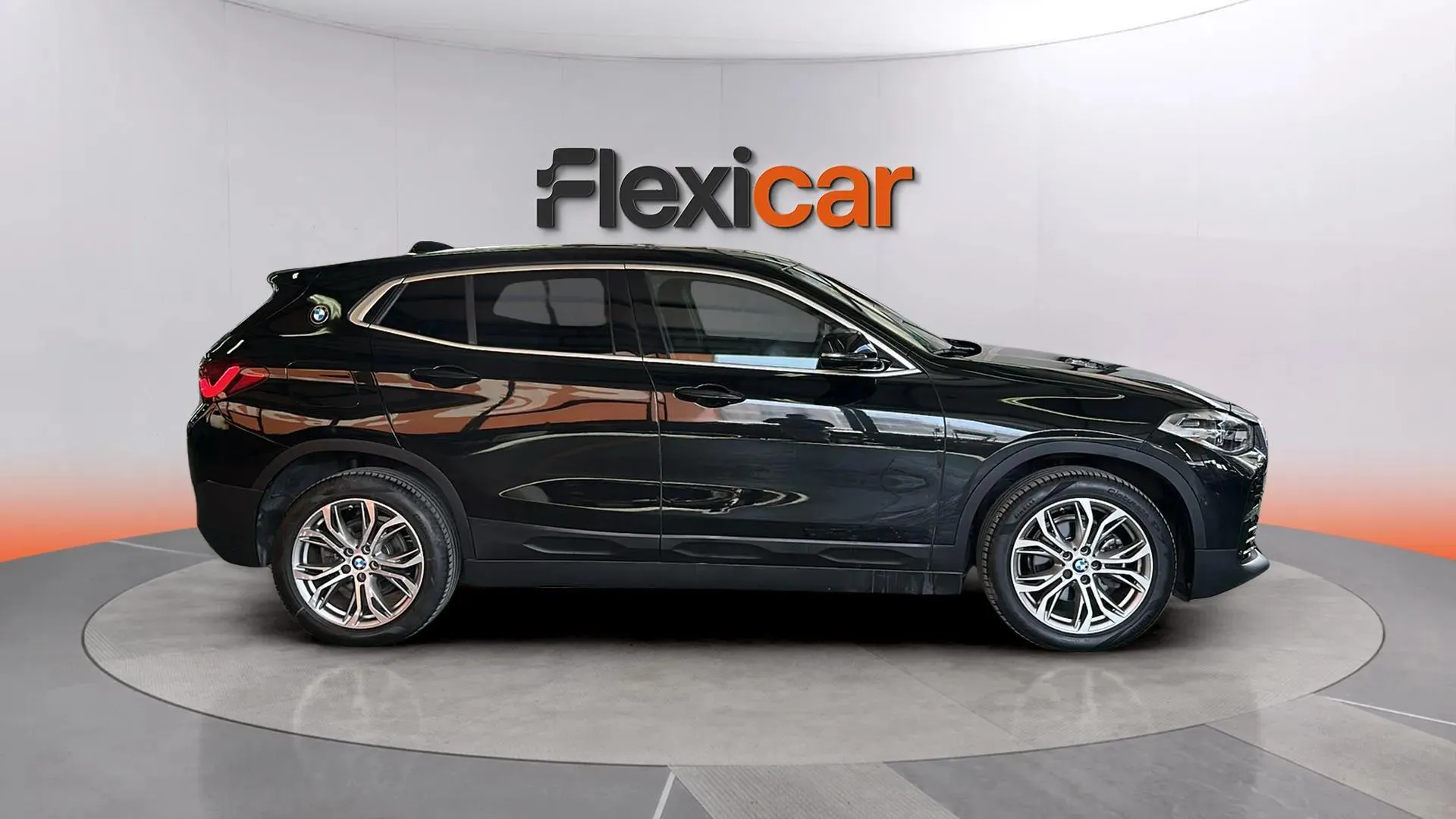 BMW X2 sDrive18i - foto 5