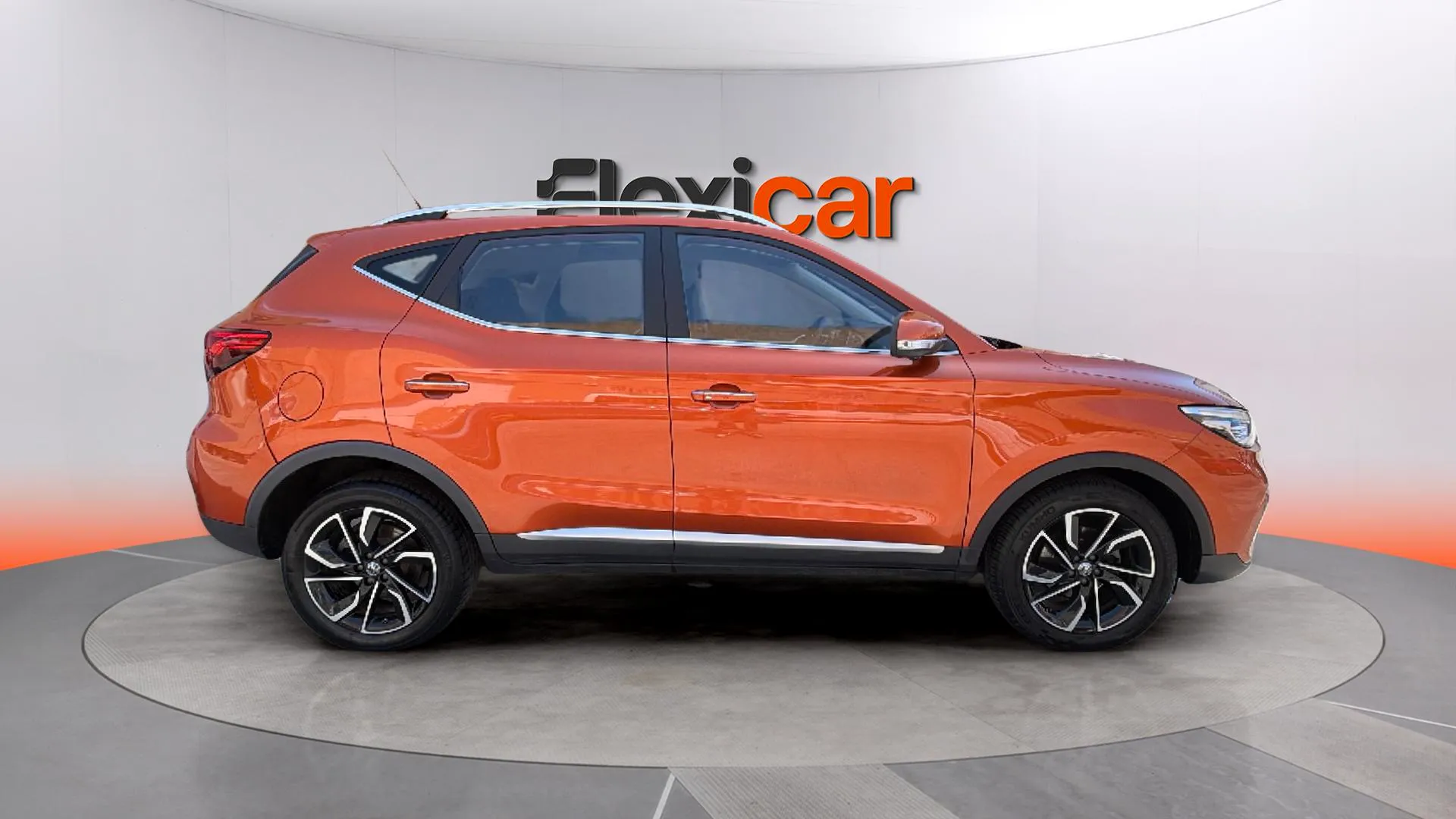 MG ZS 1.0T Luxury - foto 8