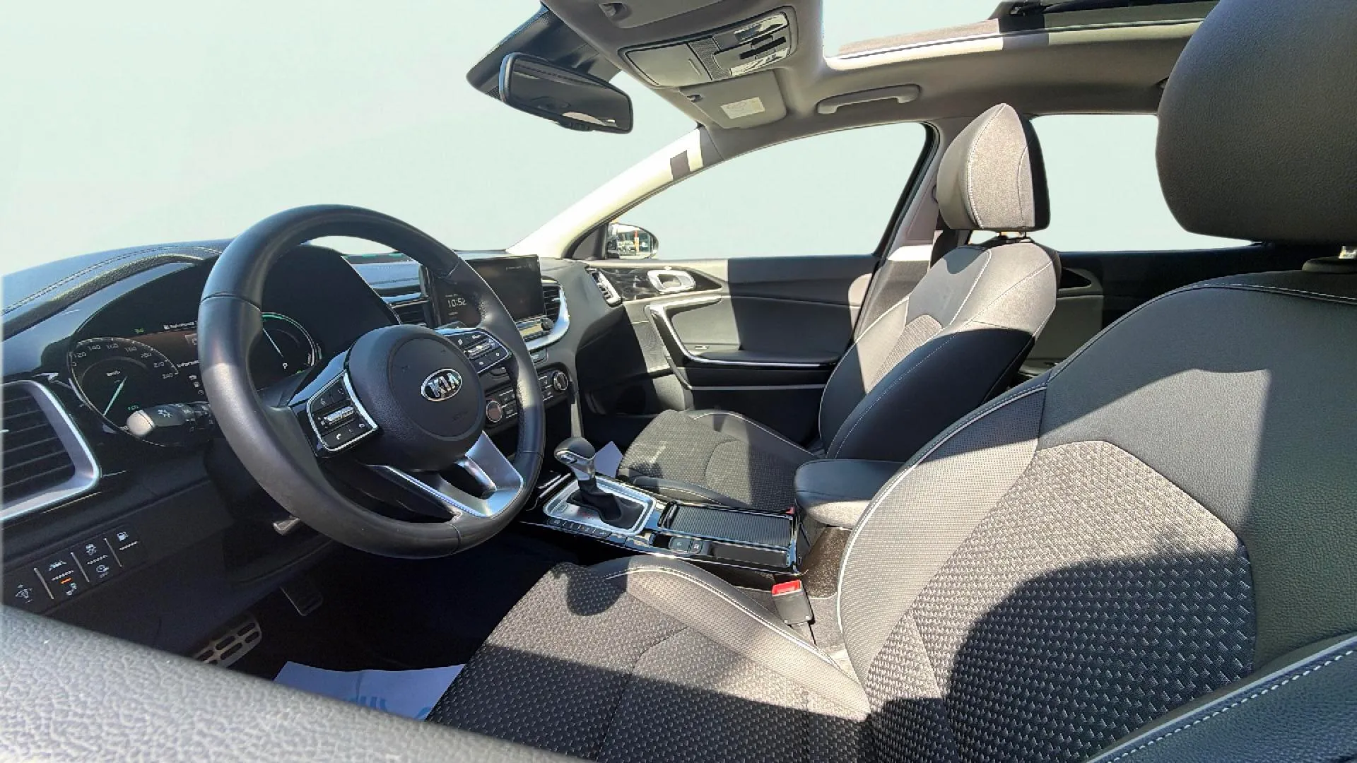 Kia XCeed 1.6 GDi PHEV E-Tech - foto 20