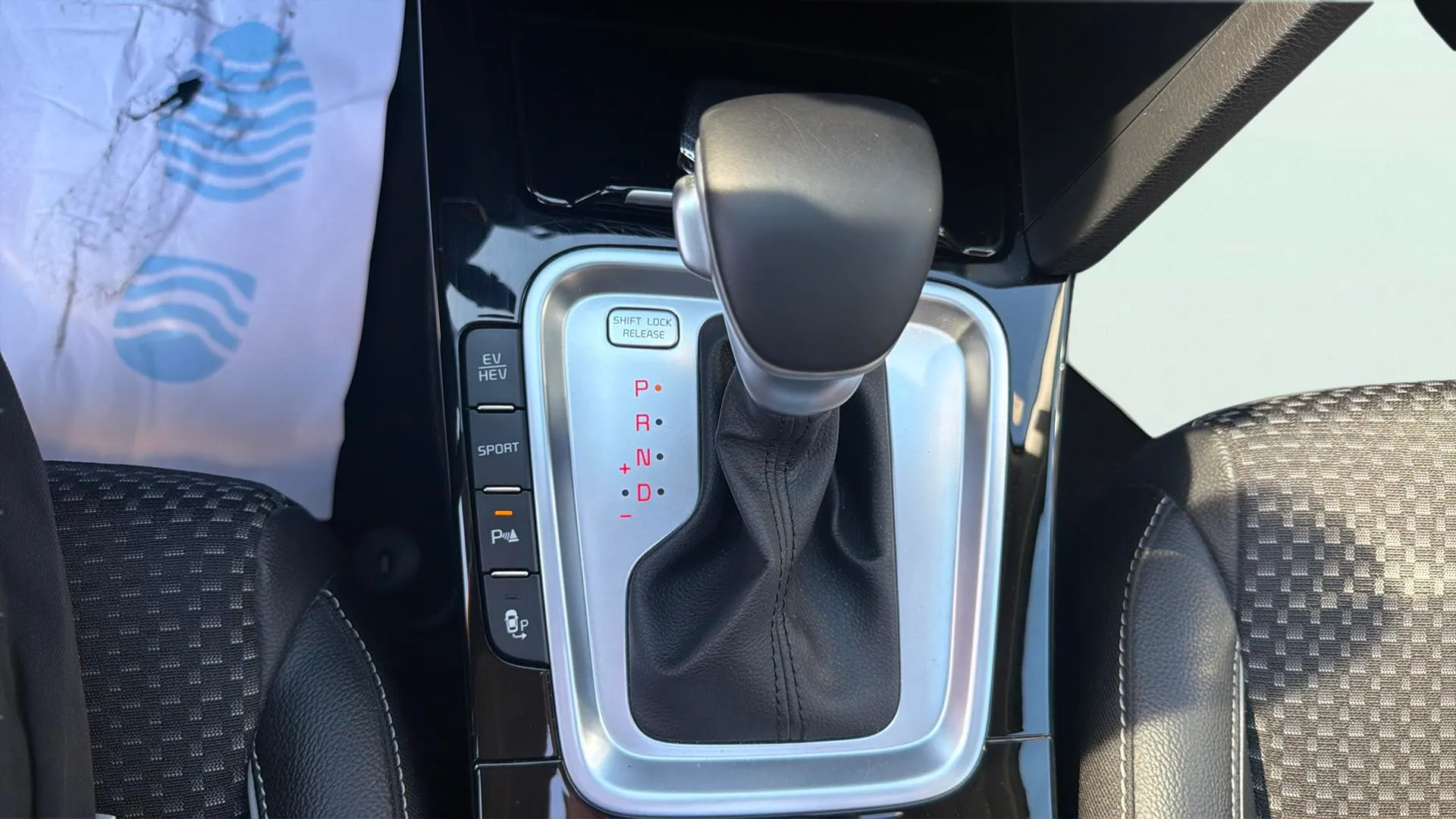 Kia XCeed 1.6 GDi PHEV E-Tech - foto 25